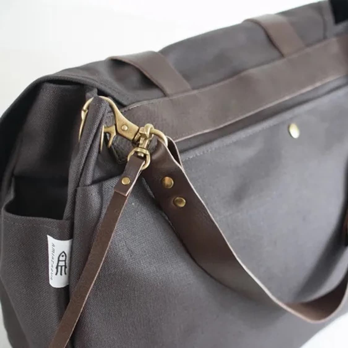 아미아칼바 리넨 숄더백 상품이미지4