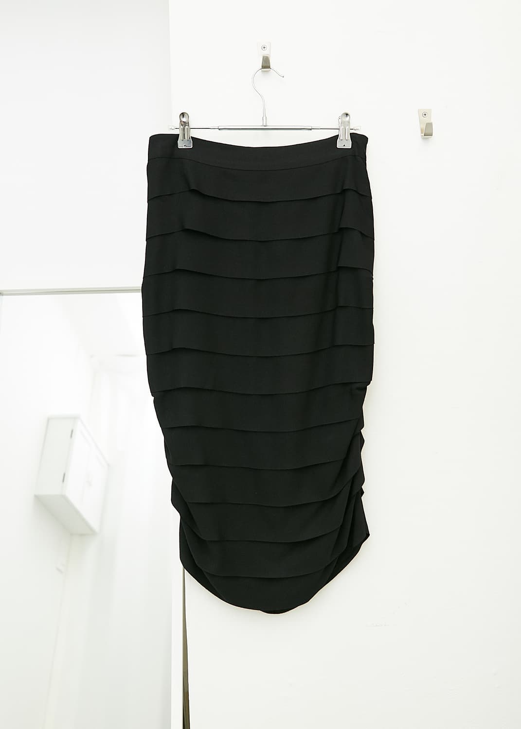 Rayon Ruffle Midi Skirt 상품이미지1