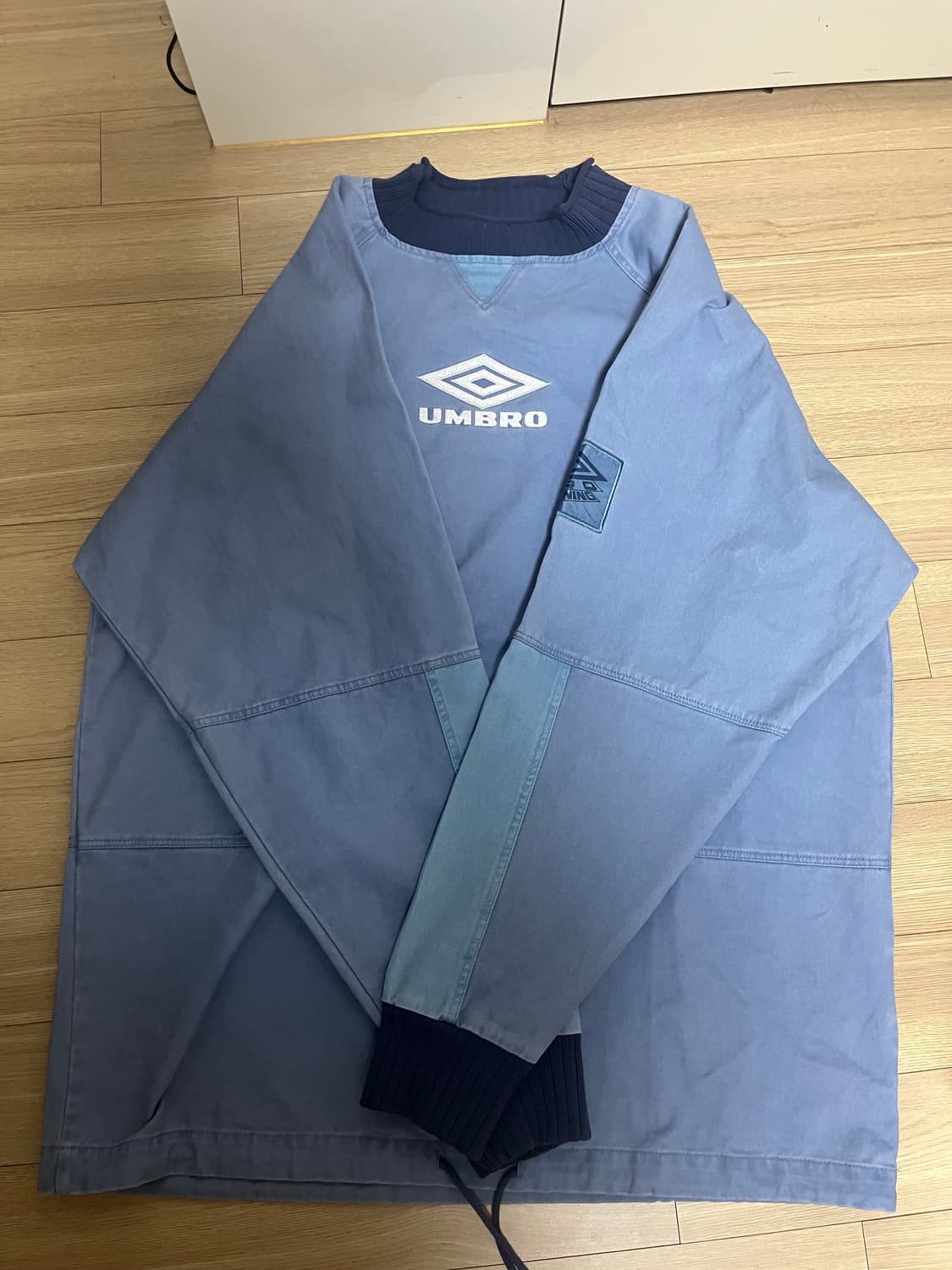 엄브로 아이코닉 드릴탑 상품이미지4