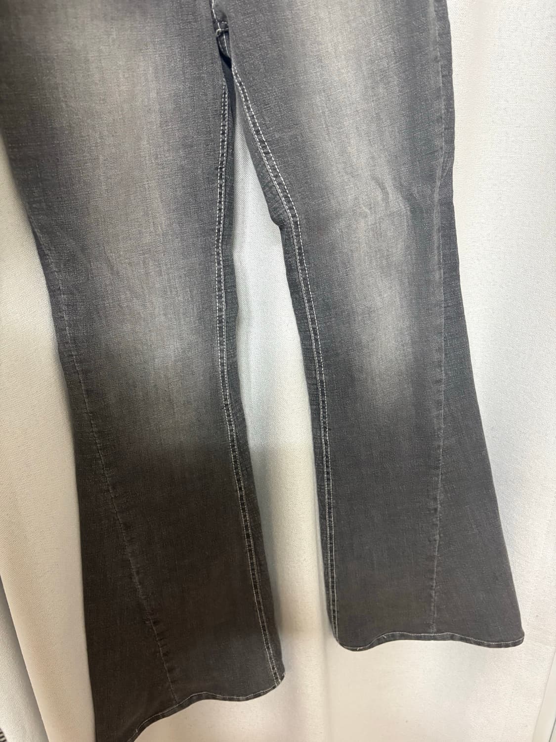 시너진 그레이 부츠컷 데님 팬츠 s 사이즈 상품이미지2