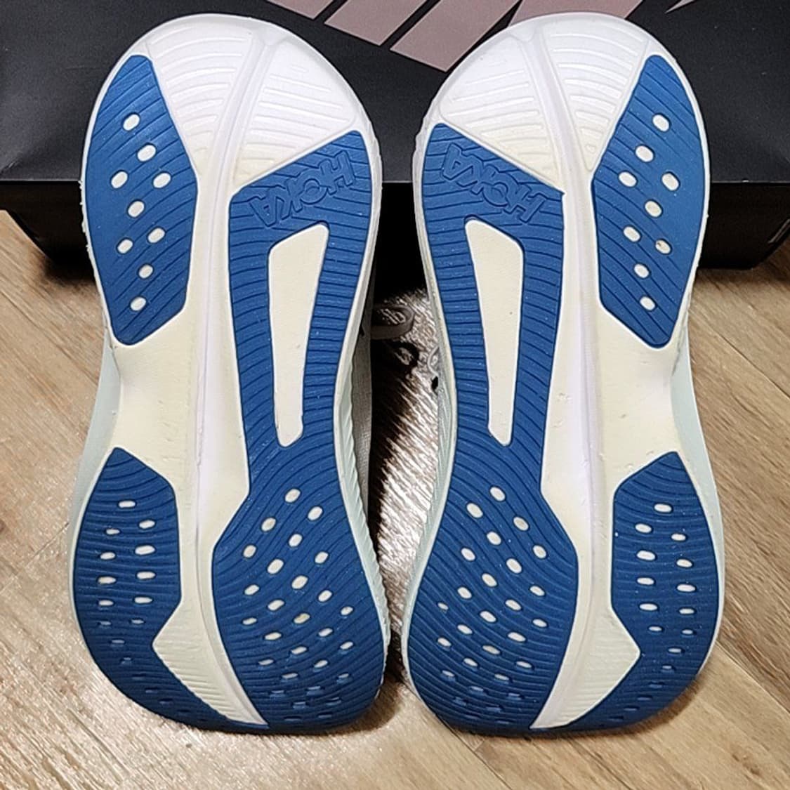 호카 290 와이드 프로스트 골드 상품이미지6