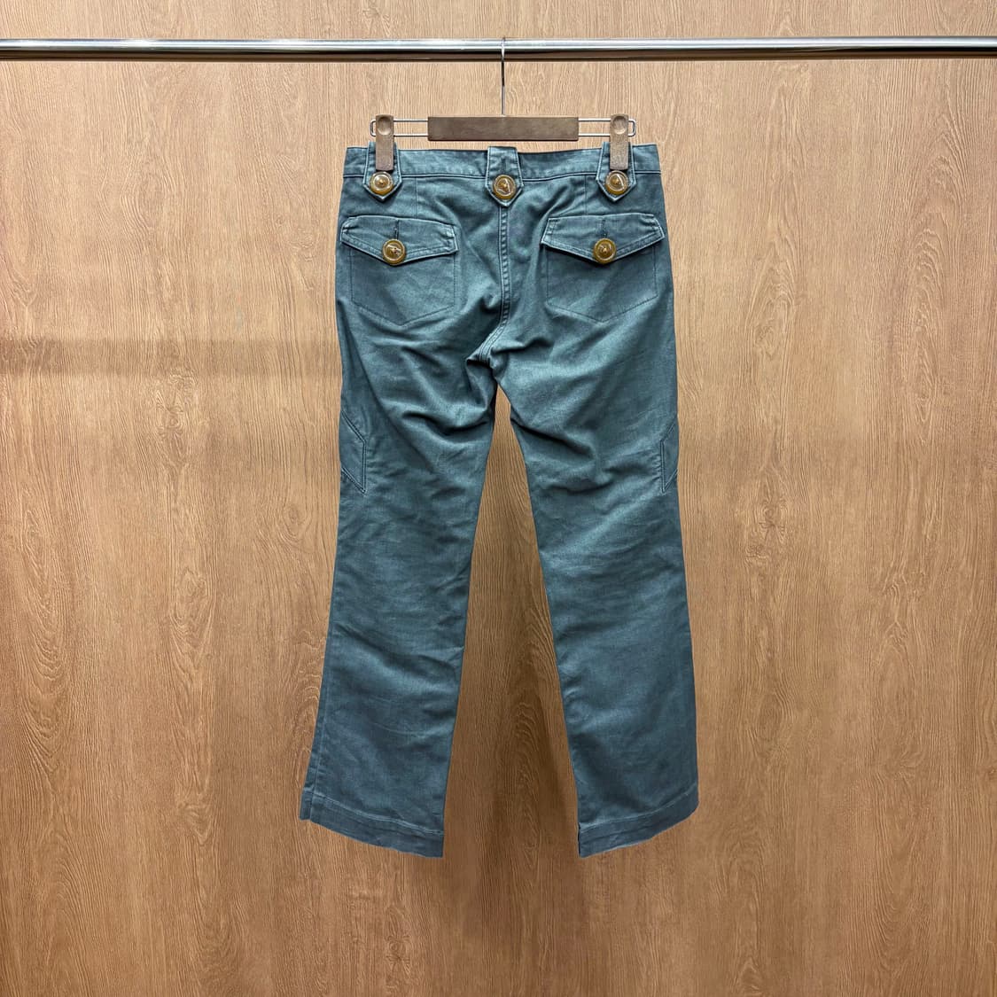 비비안 웨스트우드 레드 라벨 코튼 팬츠 밀리터리 버튼 스트랩 디테일 그린 상품이미지3