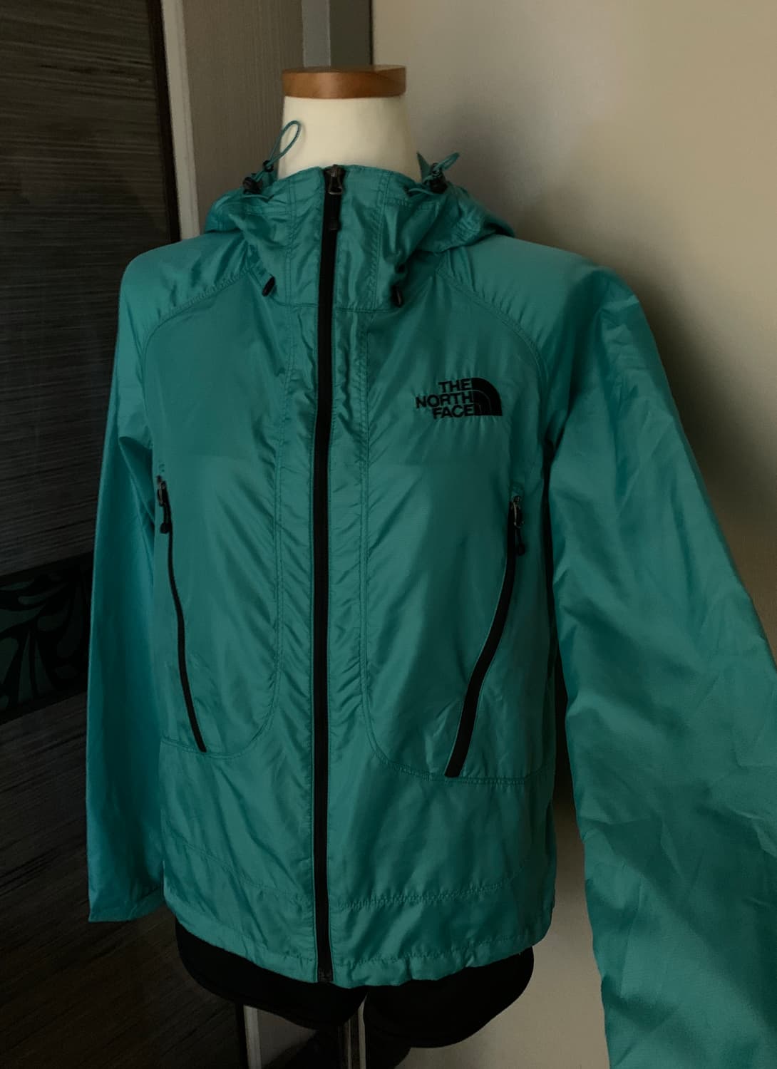 노스페이스 바람막이 상품이미지5