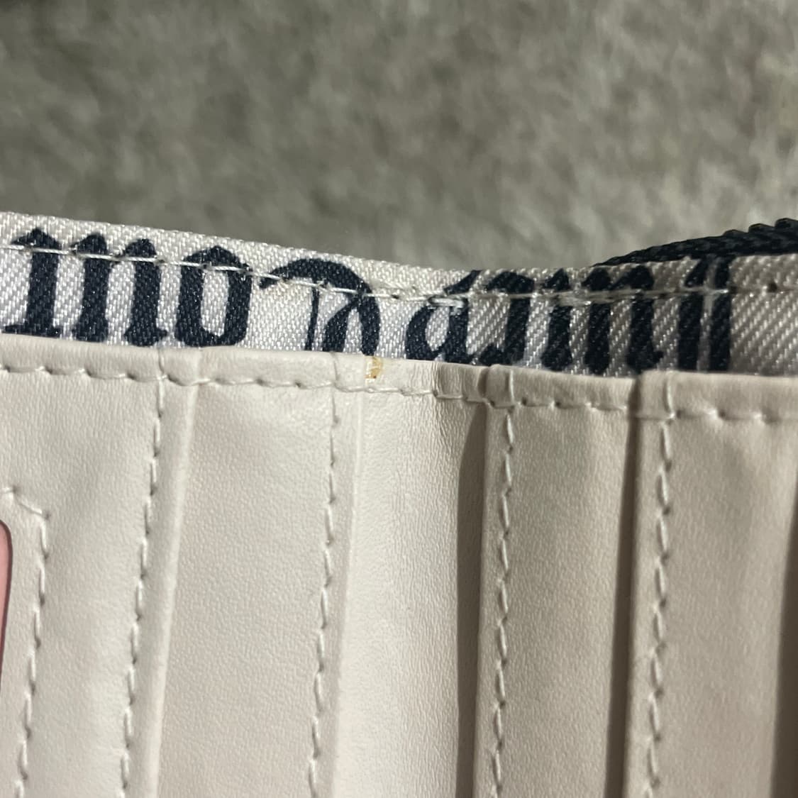 쥬시꾸뛰르 반지갑 상품이미지7