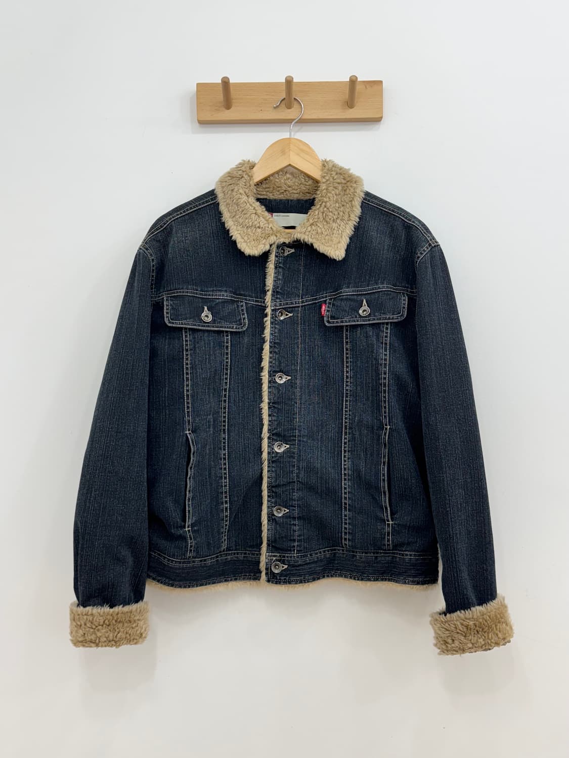 리바이스 맨즈 데님 쉐르파 트러커 양털 진청 상품이미지1