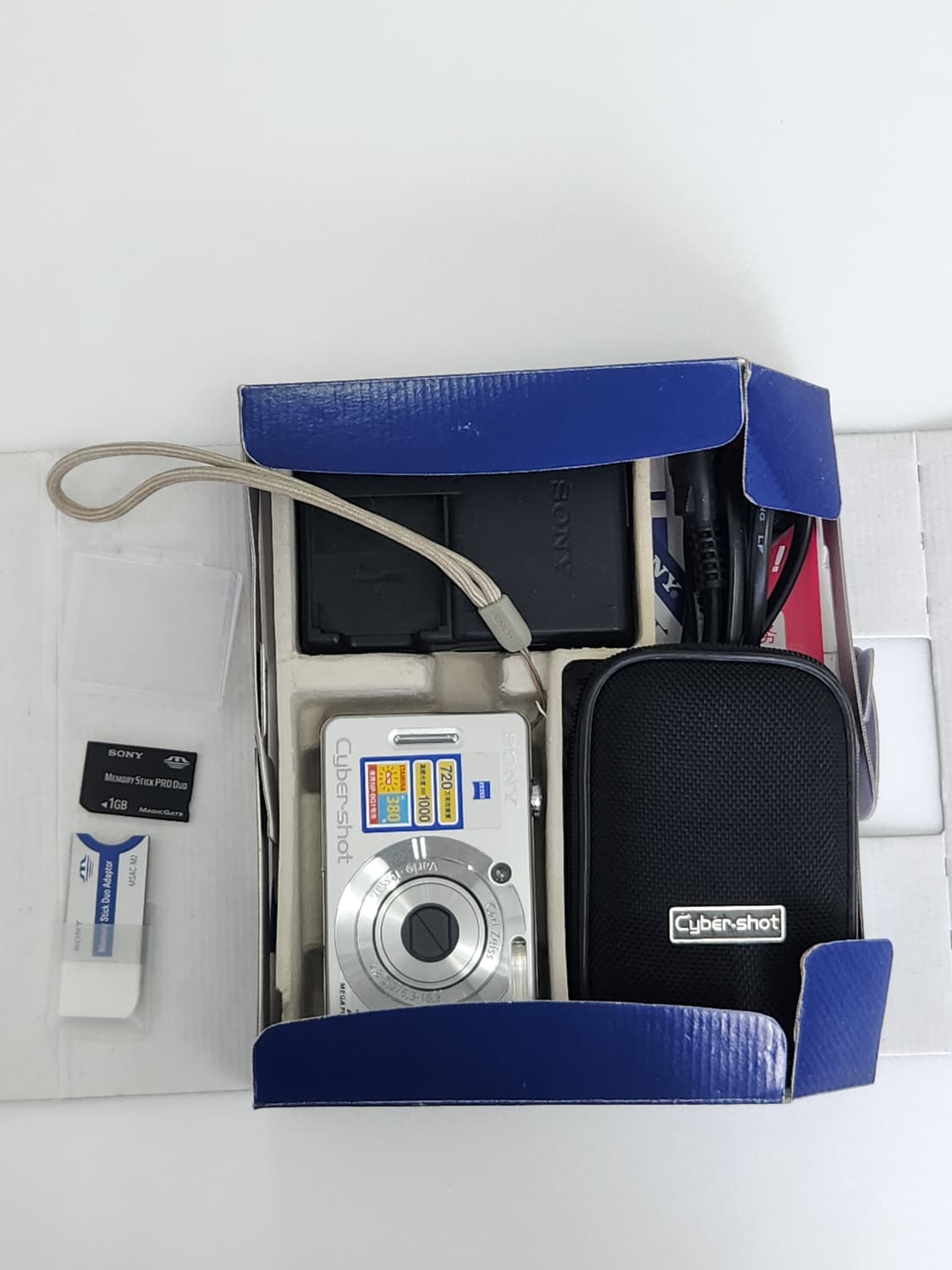 소니 사이버샷 DSC-W55 디카 카메라 저화소 아이브레이 상품이미지2