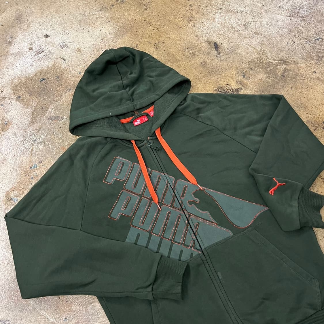 푸마 카키 후드집업  상품이미지1