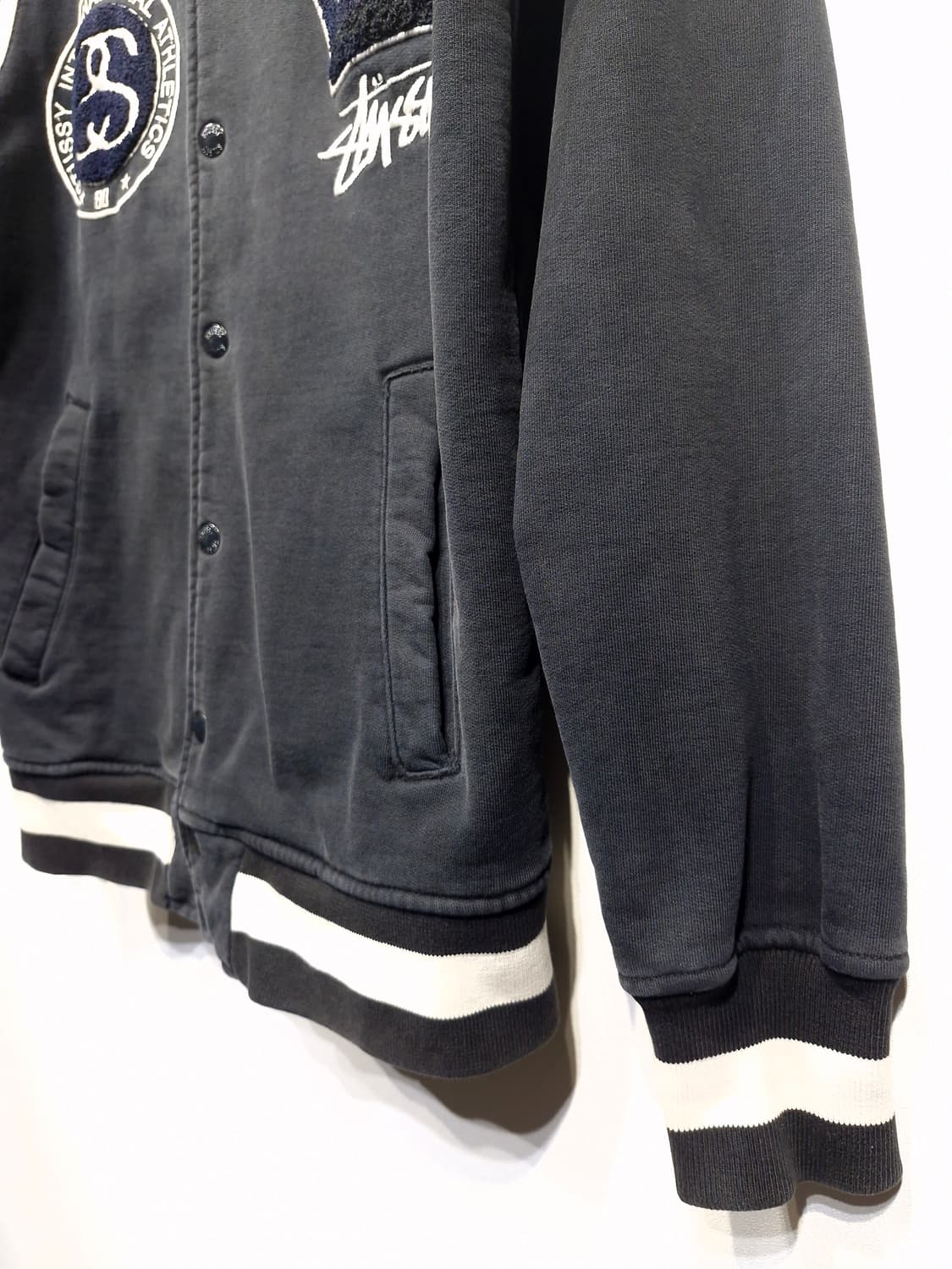 STUSSY 스투시. 크라운 셔닐 로고 코튼 스타디움 바시티자켓_S 상품이미지4
