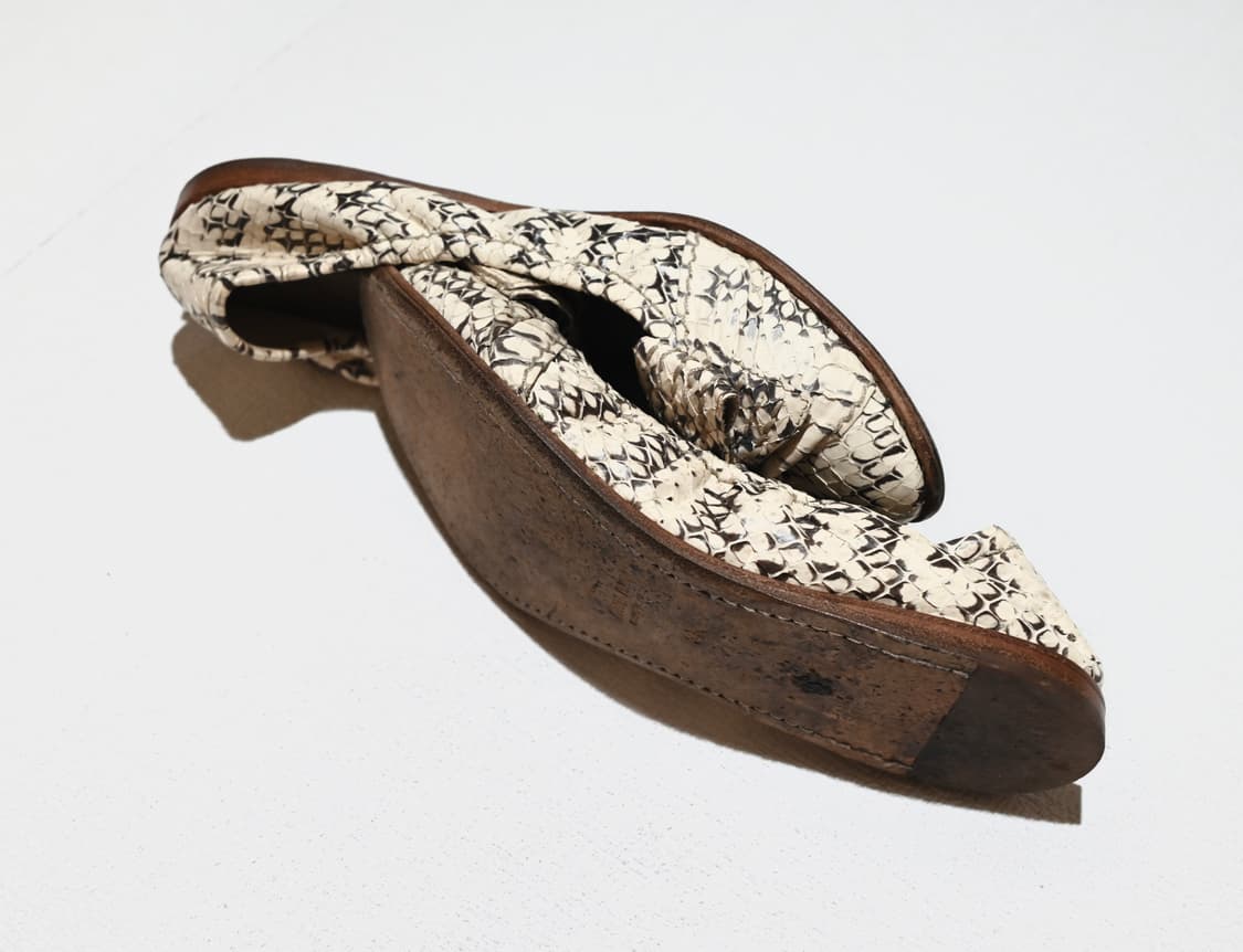 miu miu 2000s python flat shoes 상품이미지4