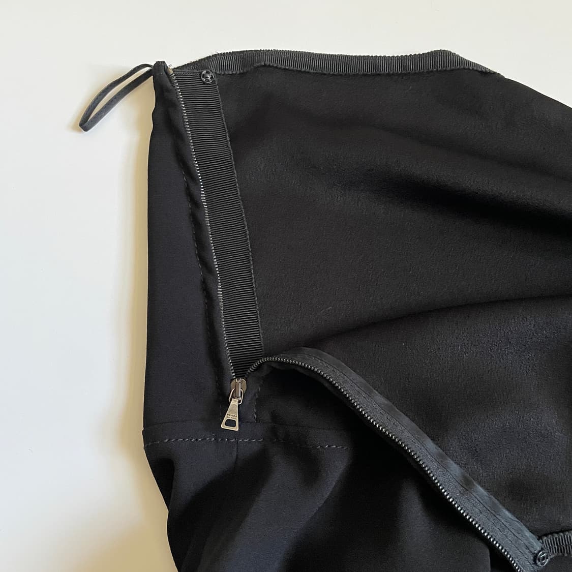 PRADA 프라다 미드 스커트 40(M) 상품이미지7