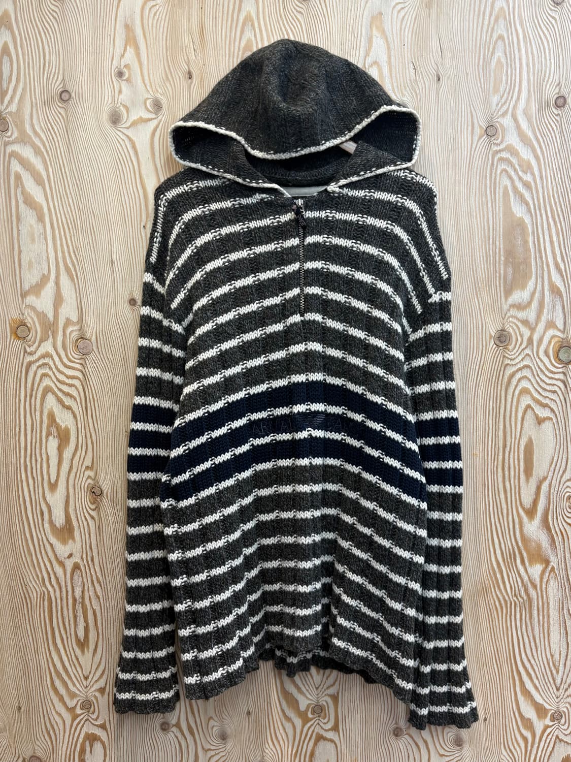 알마니진스 스트라이프 하프집업 후드 니트 상품이미지1