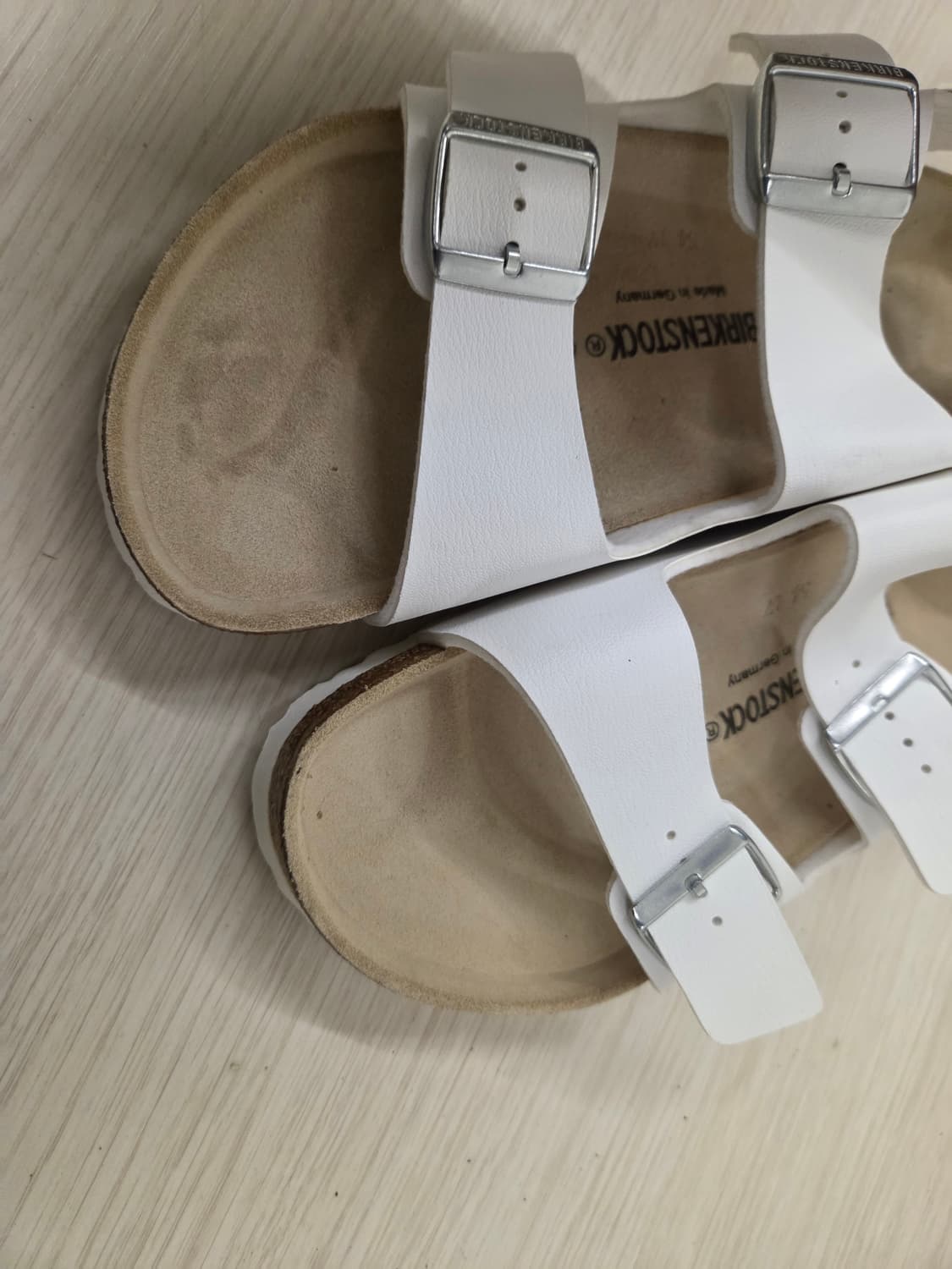 버켄스탁 샌들 화이트 42사이즈 상품이미지6