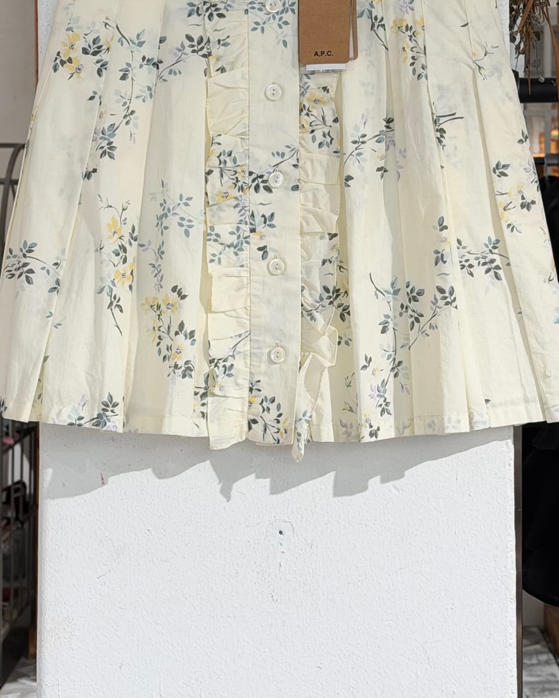 아페쎄 아이보리 플로럴 플리츠 프릴 미니 스커트 상품이미지3