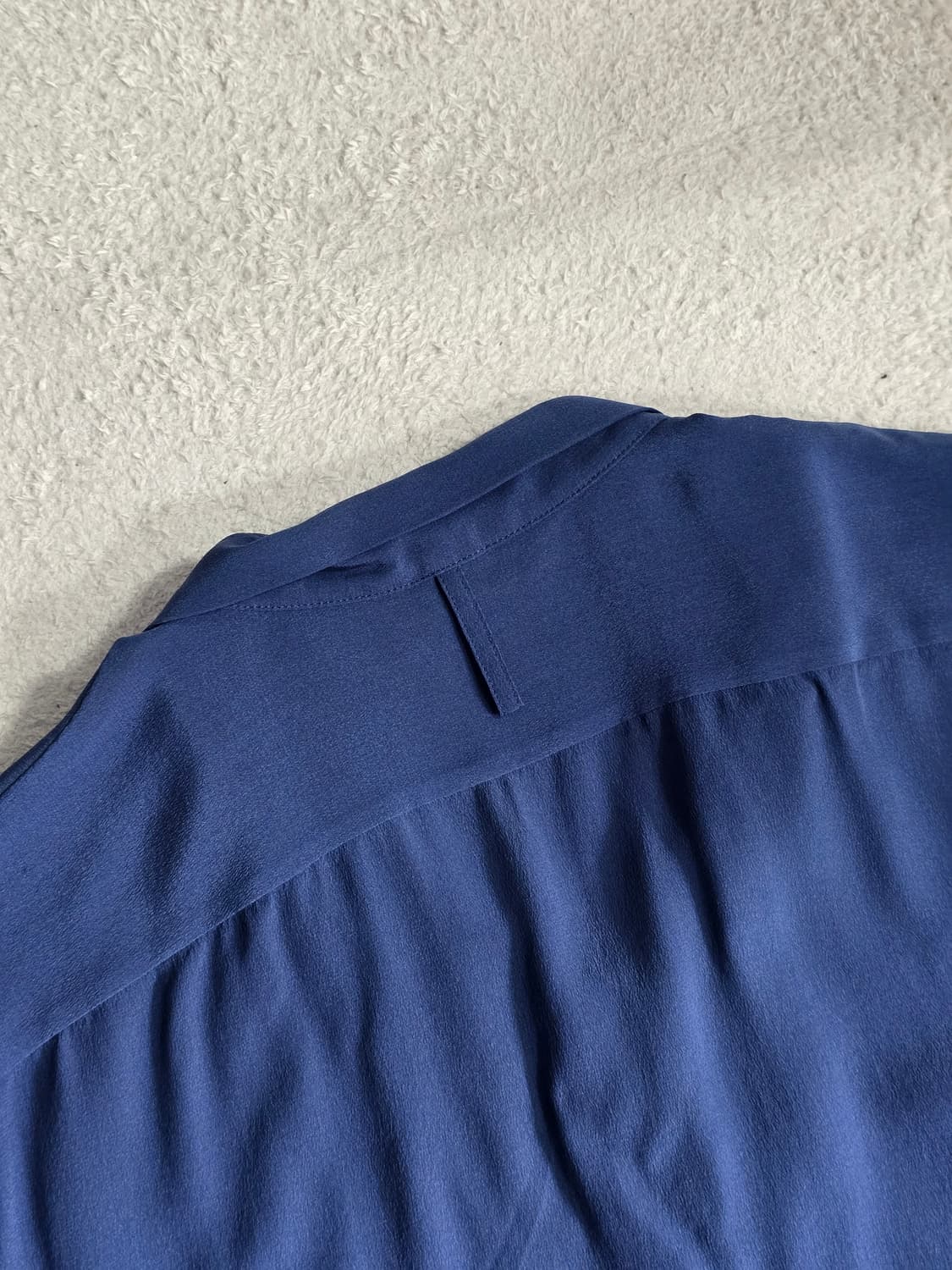 Hermes 에르메스 블루 실크 슬리브리스 블라우스 36 상품이미지3