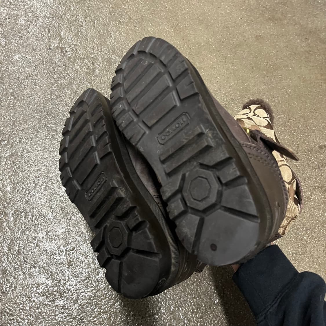 코치 홀리웨이 쉐르파 부츠 (245) 상품이미지5