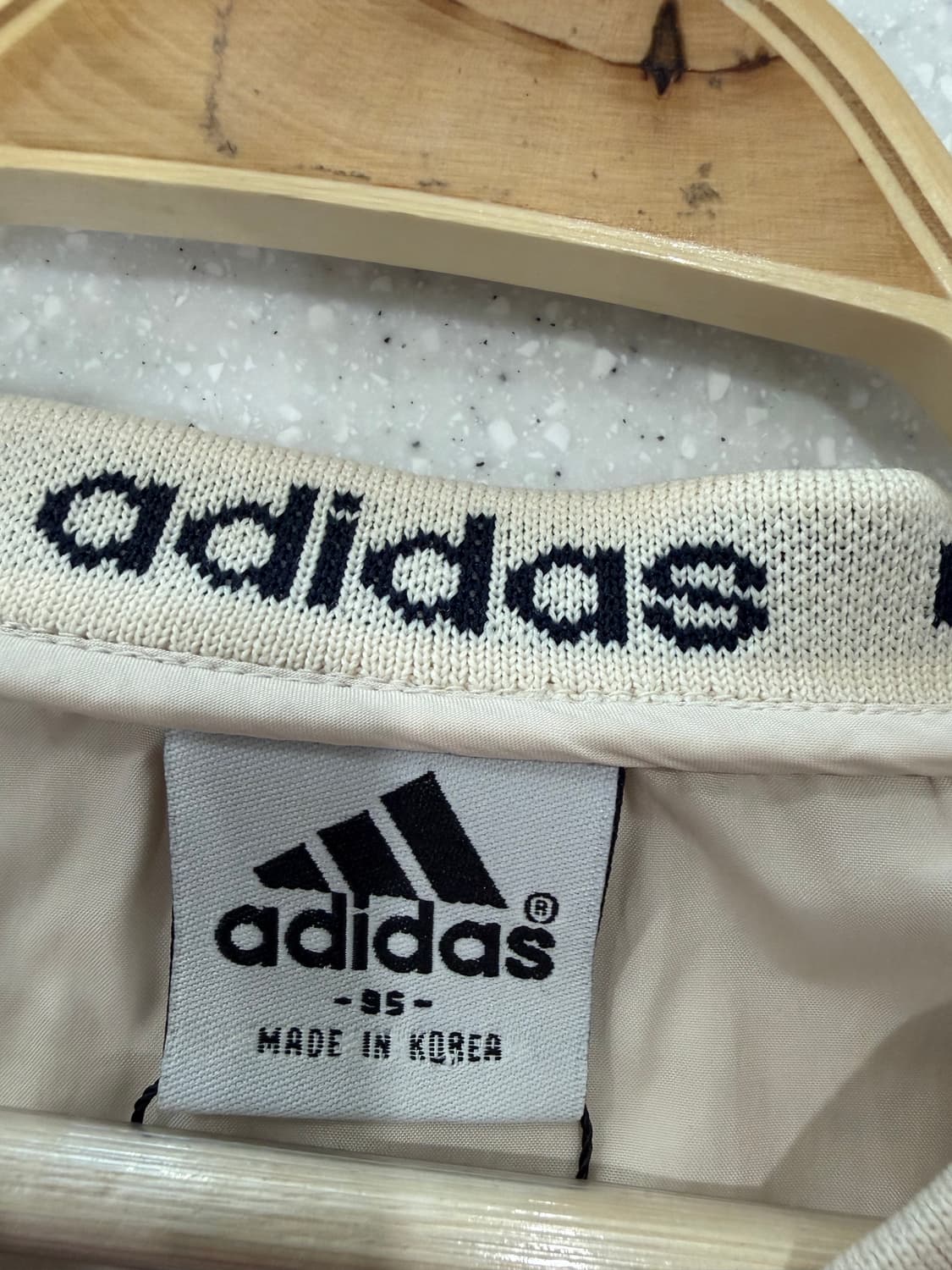 107. 아디다스 빈티지 웜업 상품이미지2