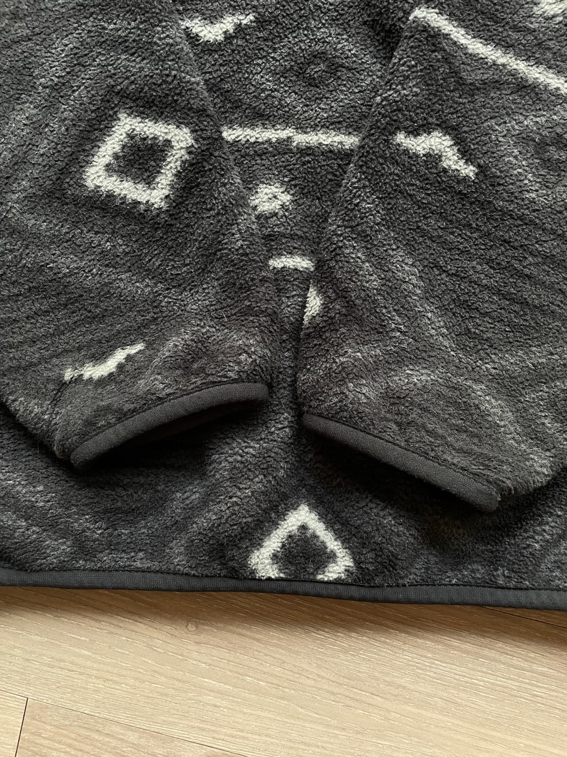 파타고니아 신칠라 아즈텍 그레이 블랙 patagonia 상품이미지5