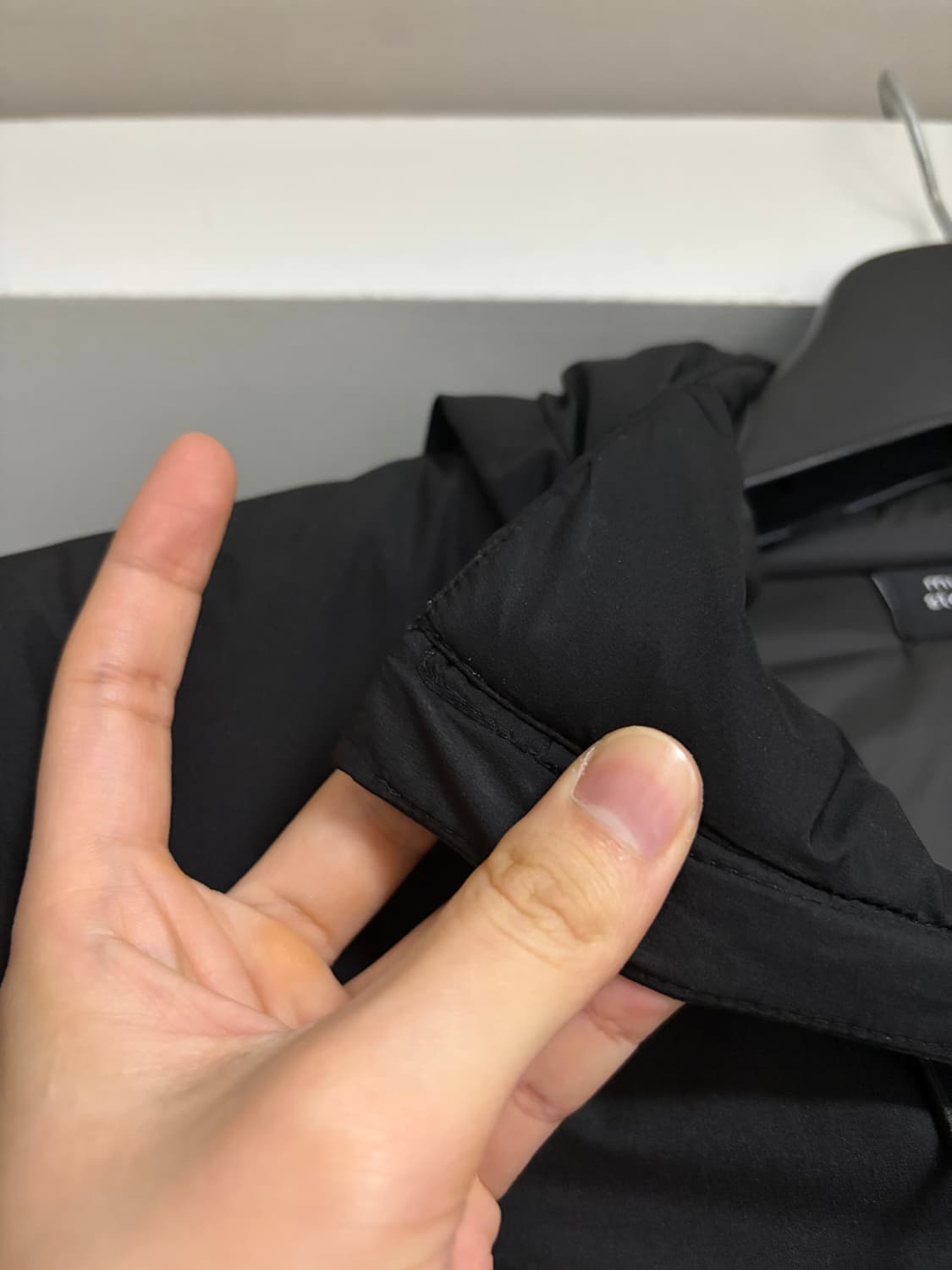 무신사 스탠다드 시티 레저 패디드 윈드브레이커 재킷 [블랙] 상품이미지4