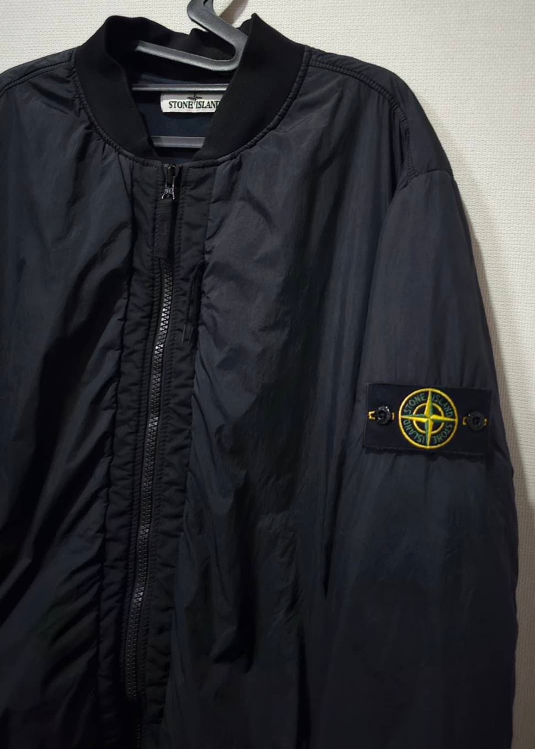 [백화점판/S급] 스톤아일랜드 크링클랩스 봄버 자켓 105 / XL 상품이미지2