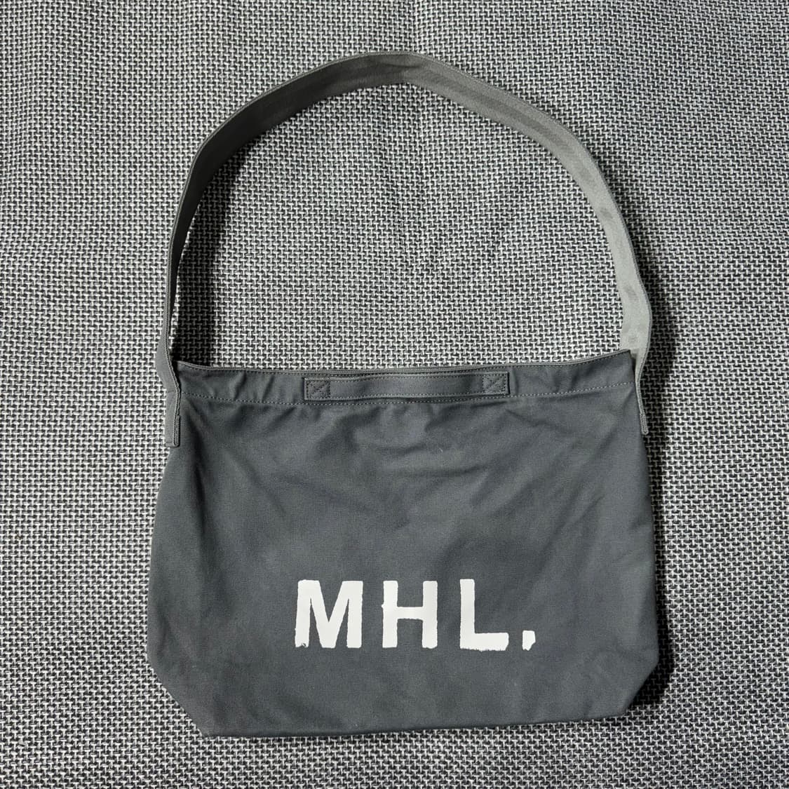 MHL 토트백 차콜 ( OS/OLD-7913 ) 상품이미지1