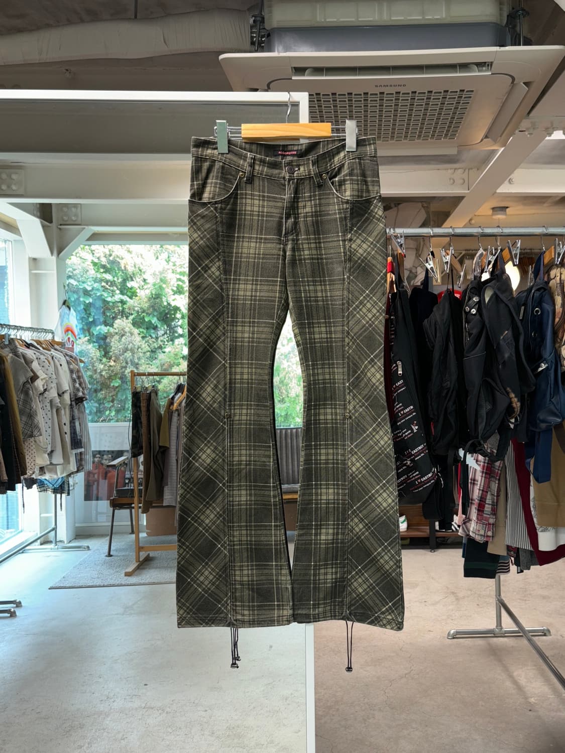Algonquins 체크 플레어 팬츠 상품이미지1