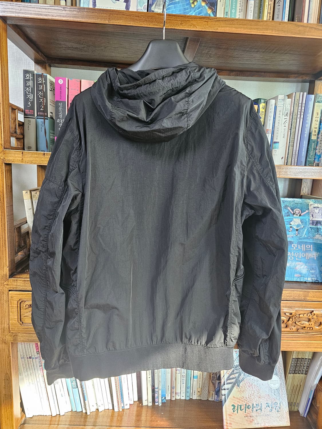 새거급!!ma1 스타일 후드 씨피 cp컴퍼니 나일론 자켓 팔아요 상품이미지8