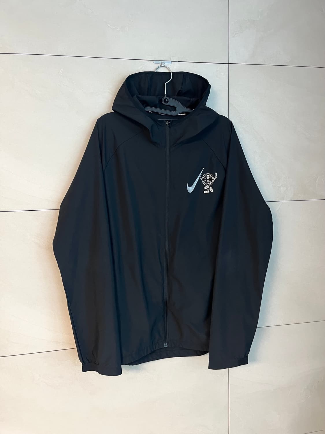 나이키 러닝 바람막이 블랙 (L)  상품이미지2