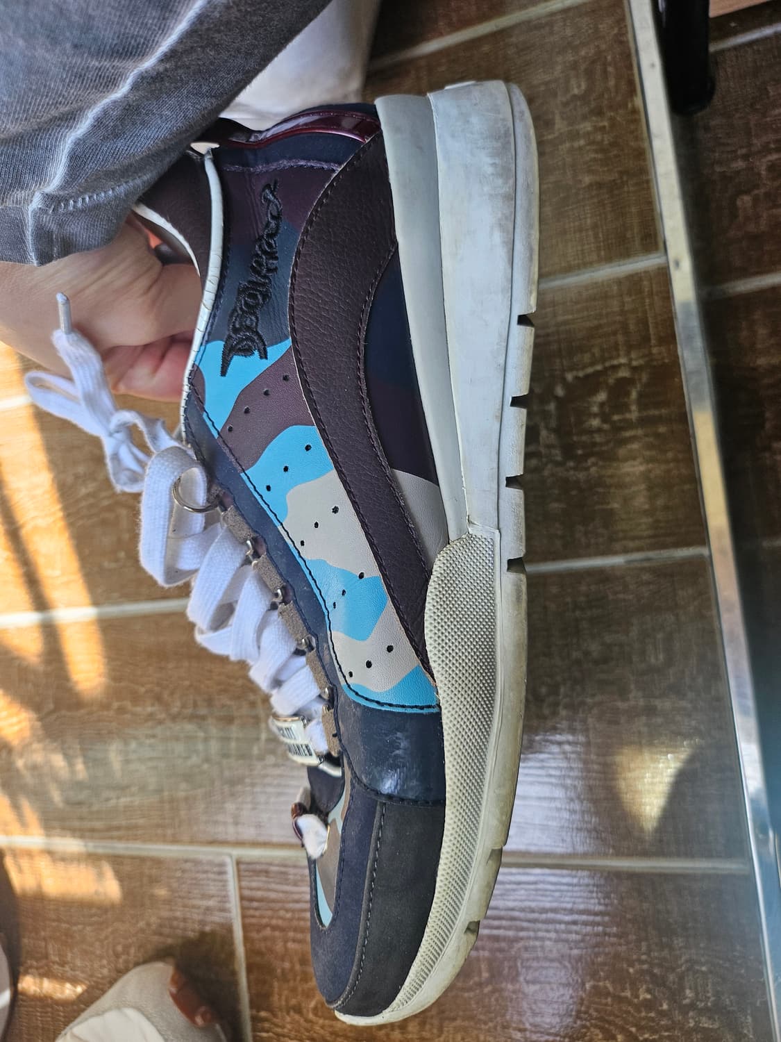 디스퀘어드2 카모플라쥬 스니커즈 상품이미지2