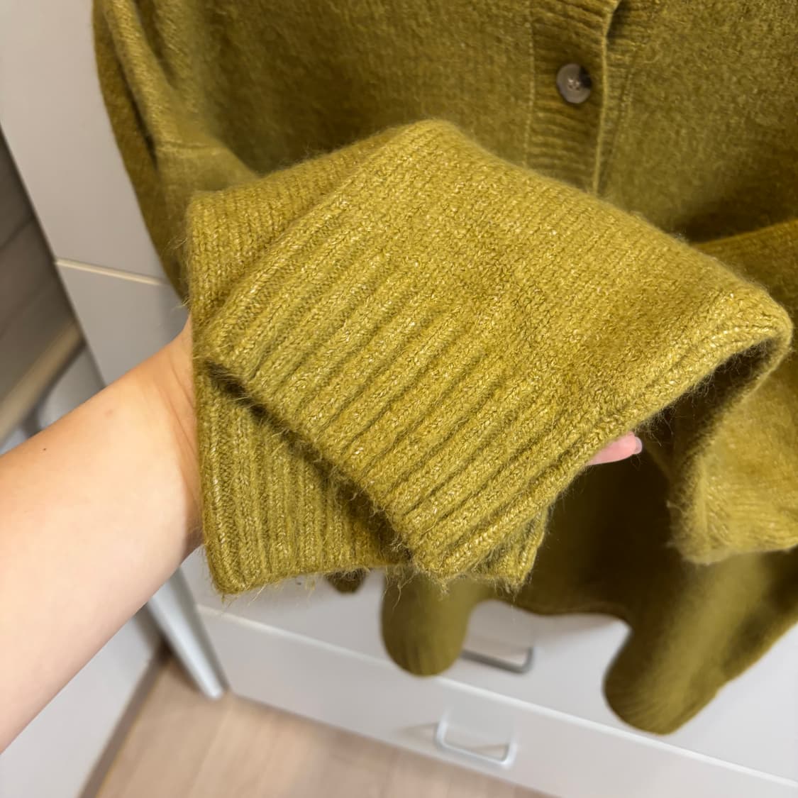 유럽감성 올리브그린 오버핏 부들니트 상품이미지3