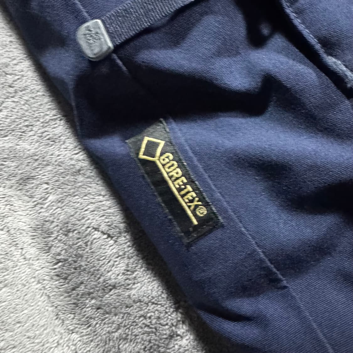 노스페이스 델론 고어텍스 패딩 상품이미지4