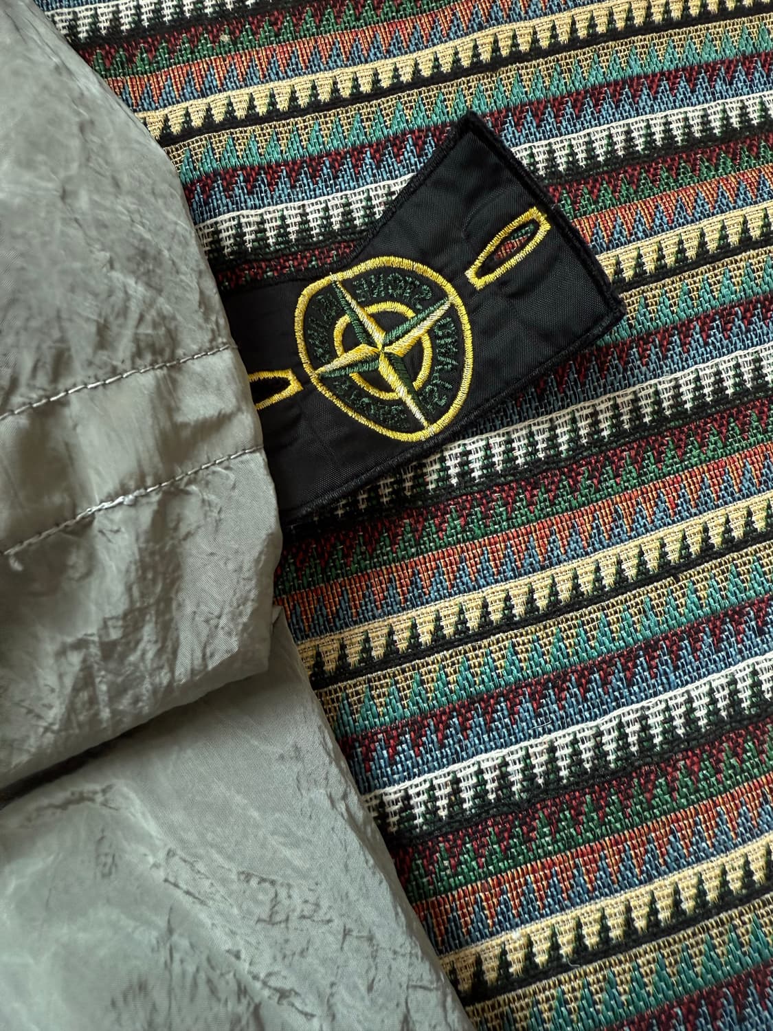 스톤아일랜드 나일론 메탈 오버셔츠 상품이미지4