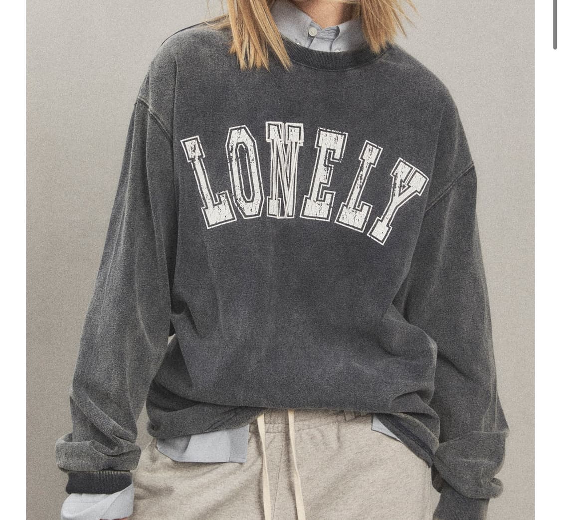 노앙 러블리 슬리브리스 티셔츠 차콜 상품이미지1