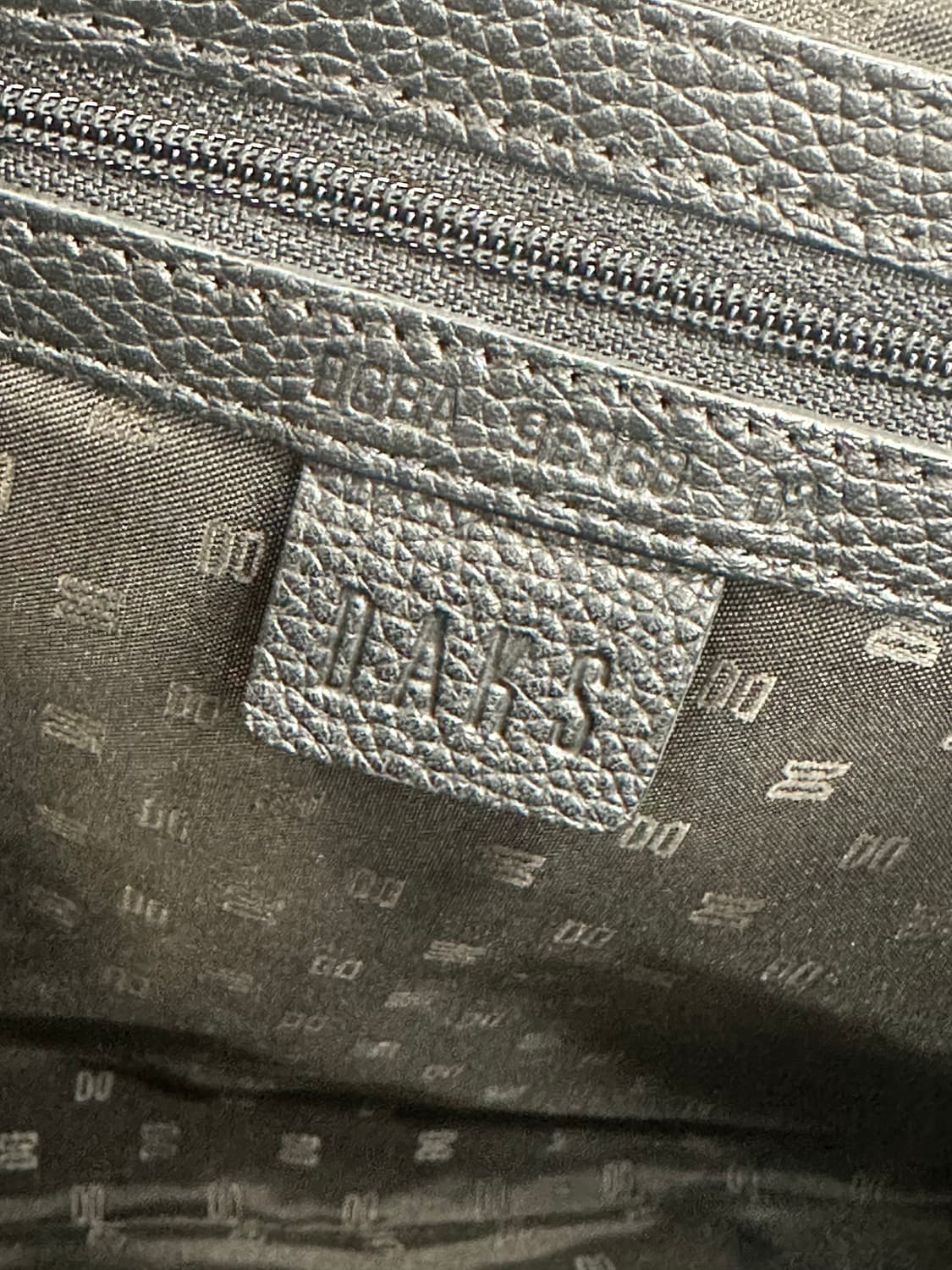 닥스 가죽 클러치백 상품이미지4