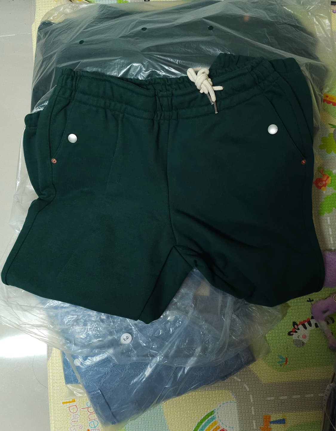 카락터 조거바지 2사이즈 미사용 새상품 상품이미지2