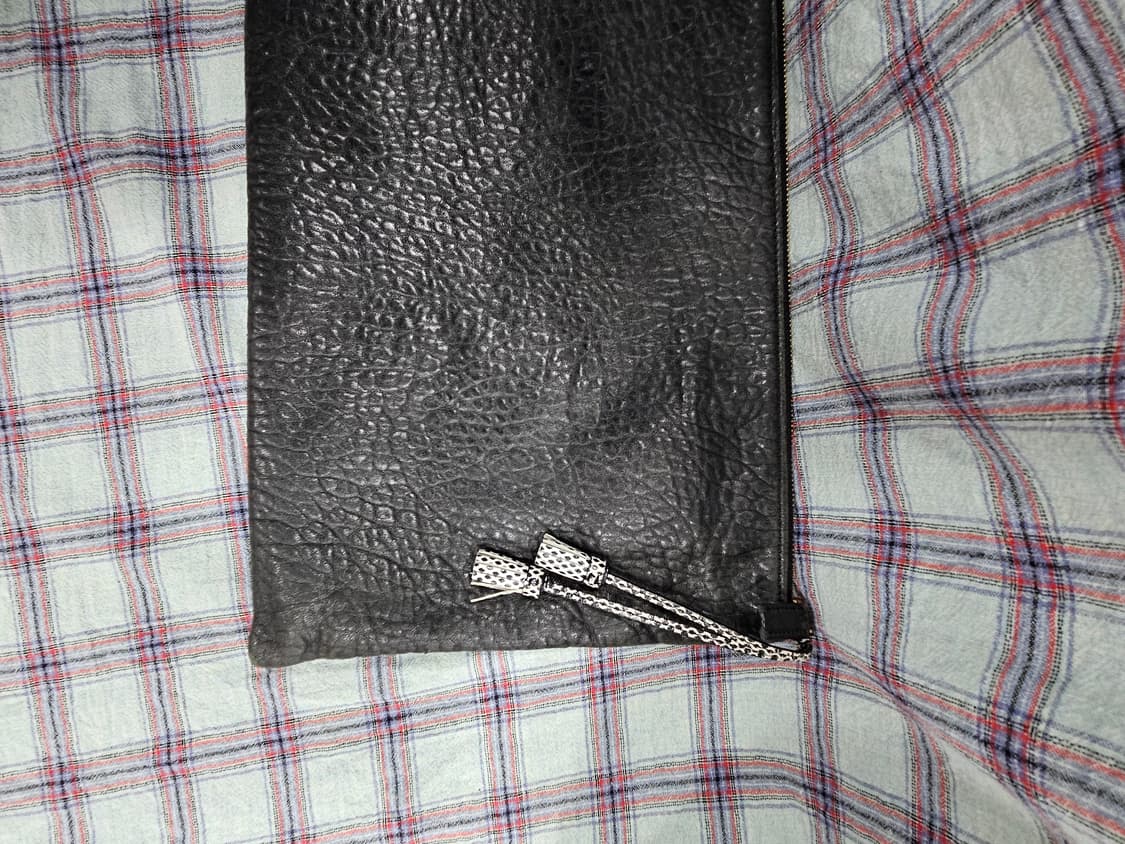 쿠론(COURONNE) 블랙 가죽 클러치백  상품이미지7