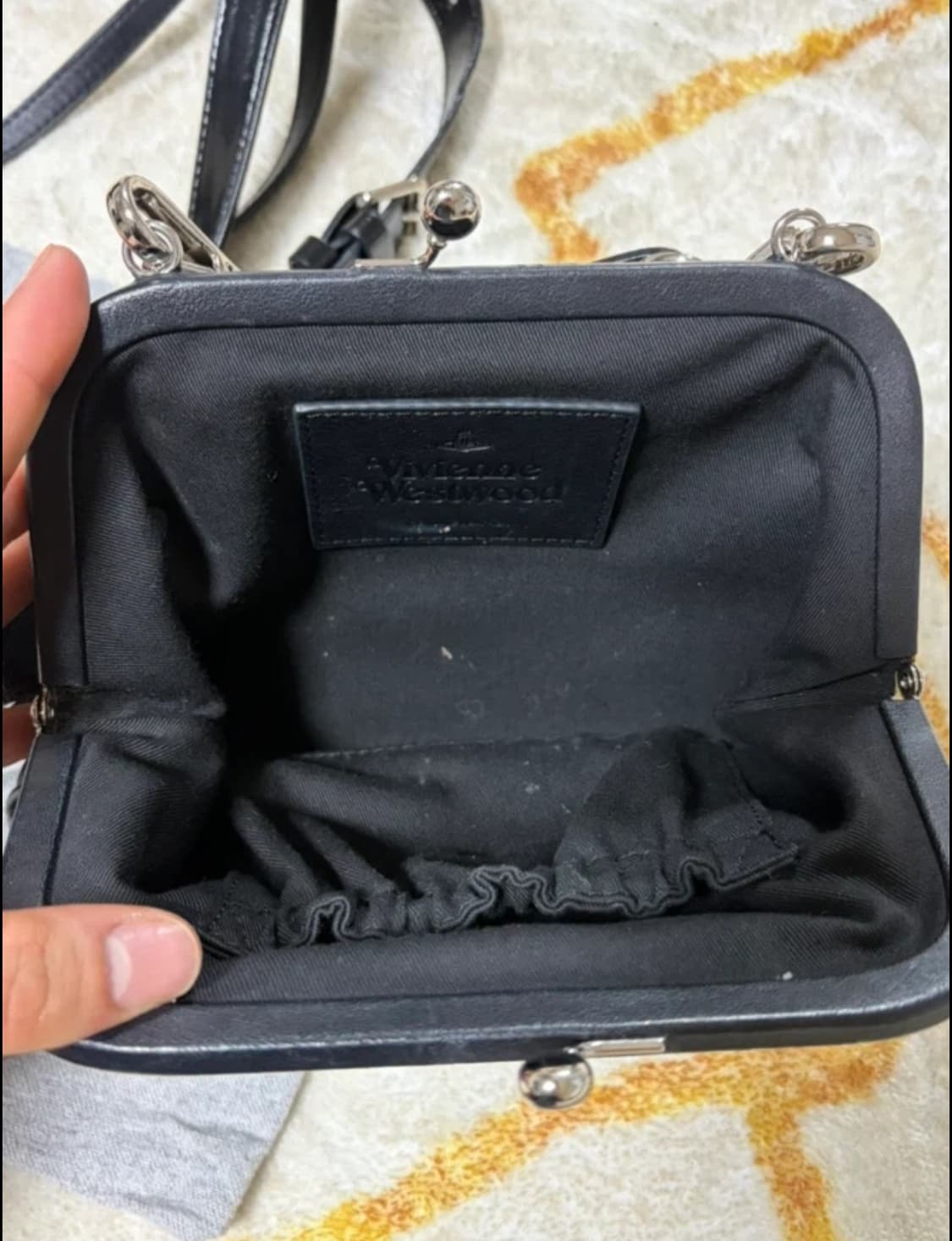 비비안 웨스트우드 비비엔즈 클러치백 상품이미지7