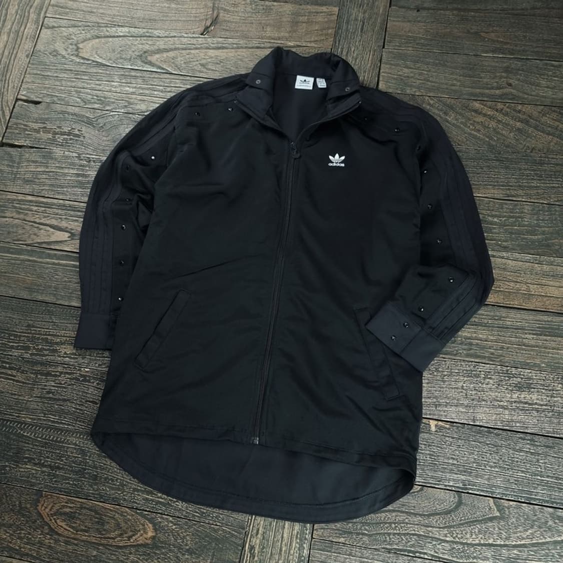 [아디다스] 불꽃 로고 자수 롱 져지 트랙탑 집업 블랙 M18722 상품이미지1