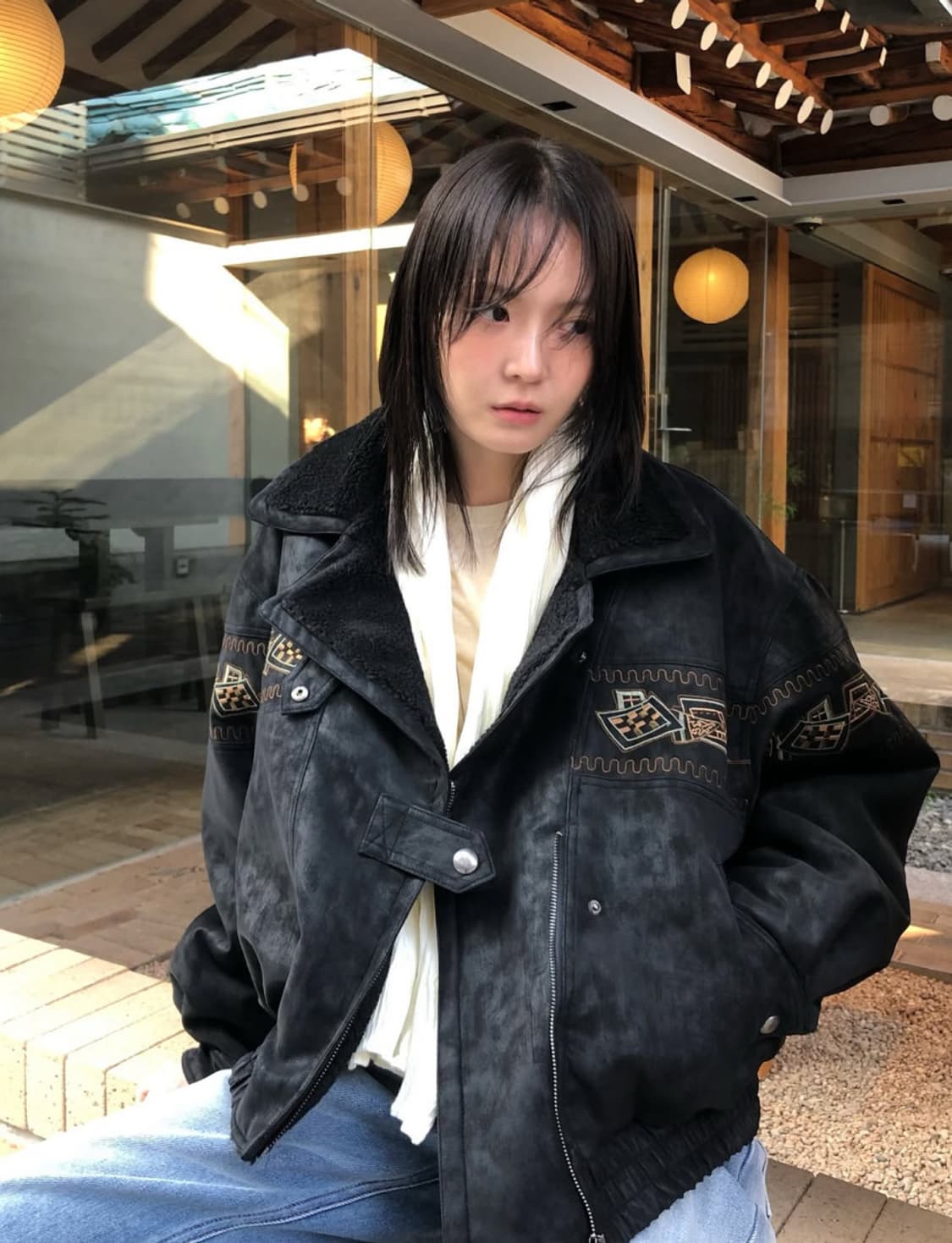 Unanswered mystery 무스탕 (black) 상품이미지1