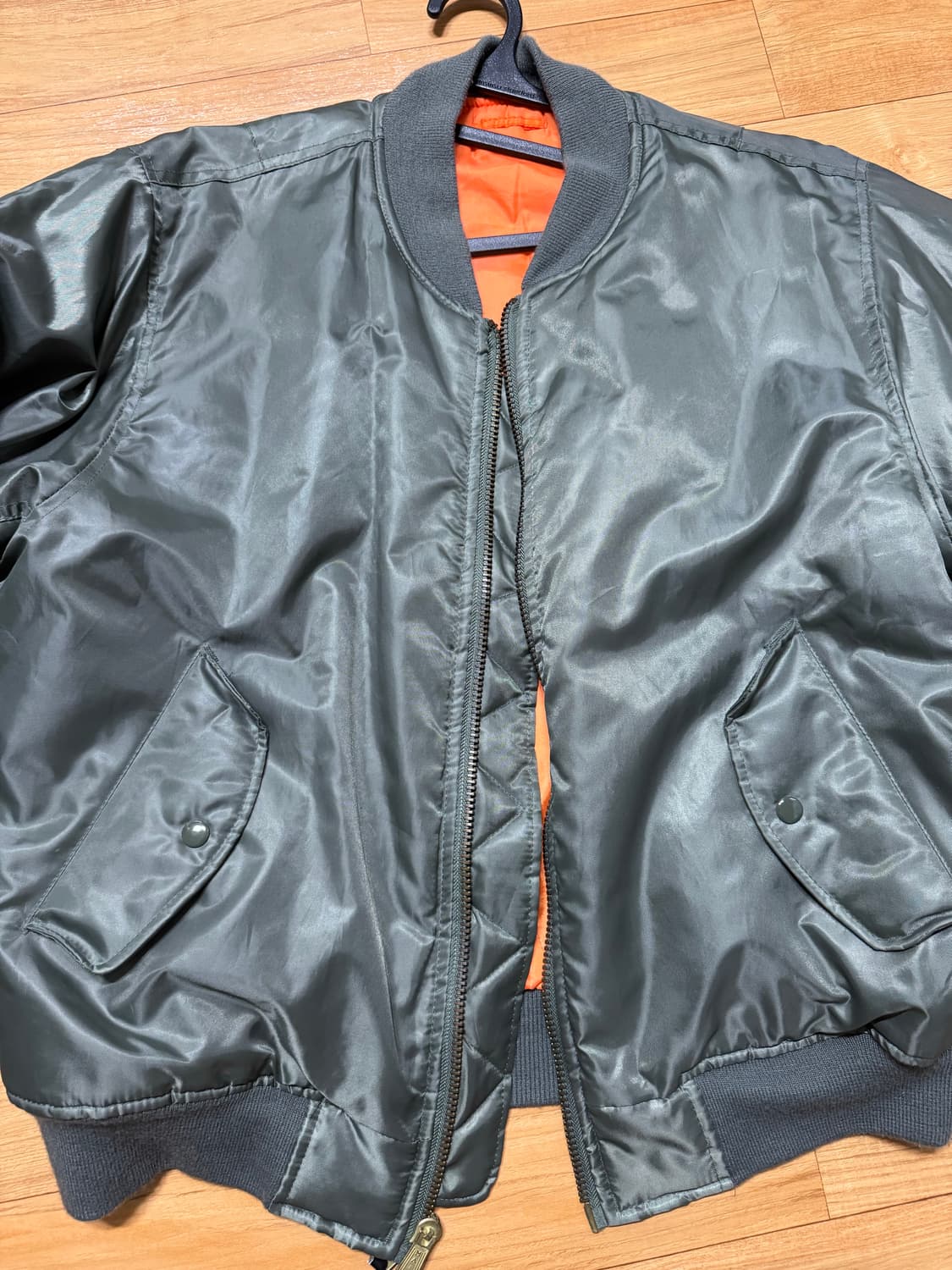 로스코 ma-1 flight jacket 세이지 그린 상품이미지4