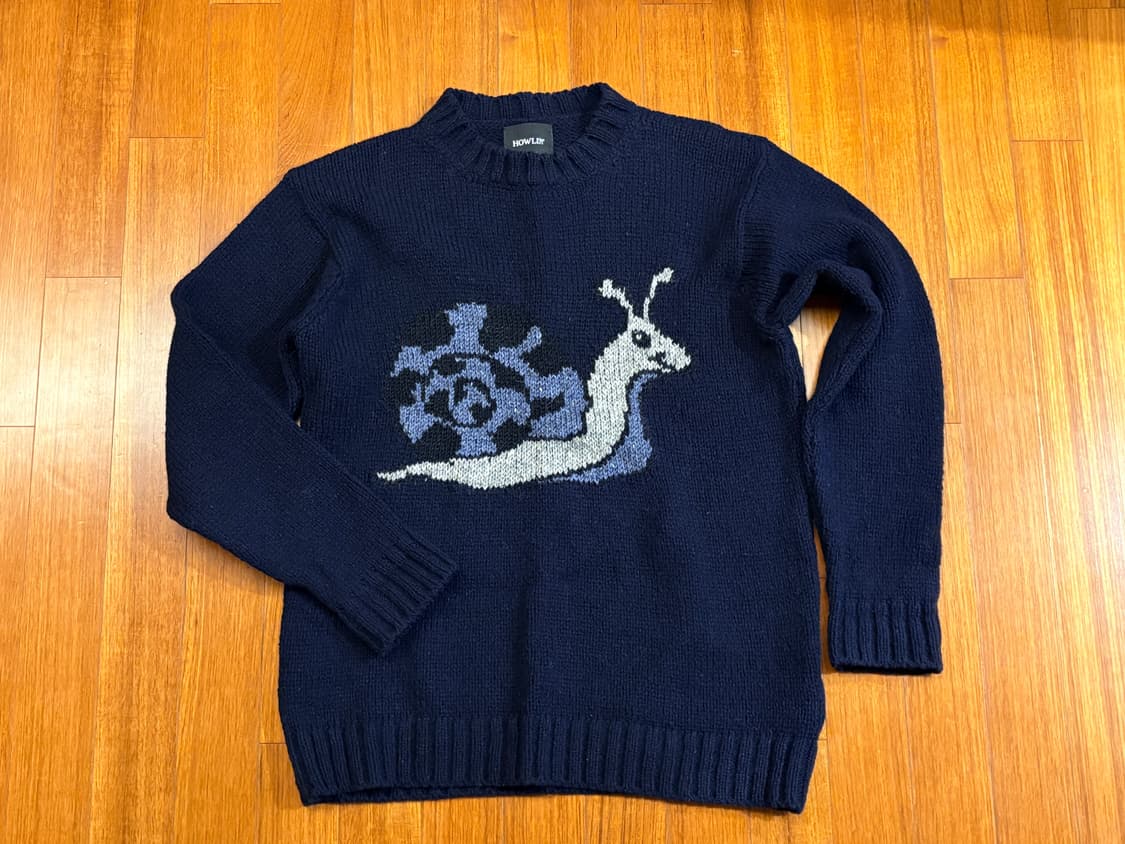 하울린 HOWLIN' 달팽이 네이비 니트 상품이미지1