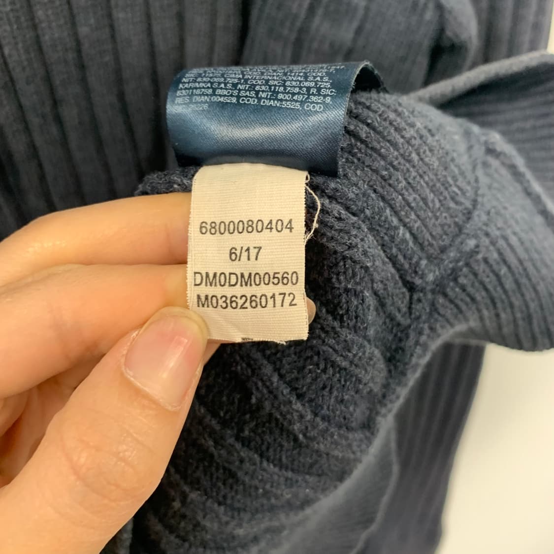 타미힐피거 자수로고 네이비 골지 니트 집업 가디건 상품이미지6