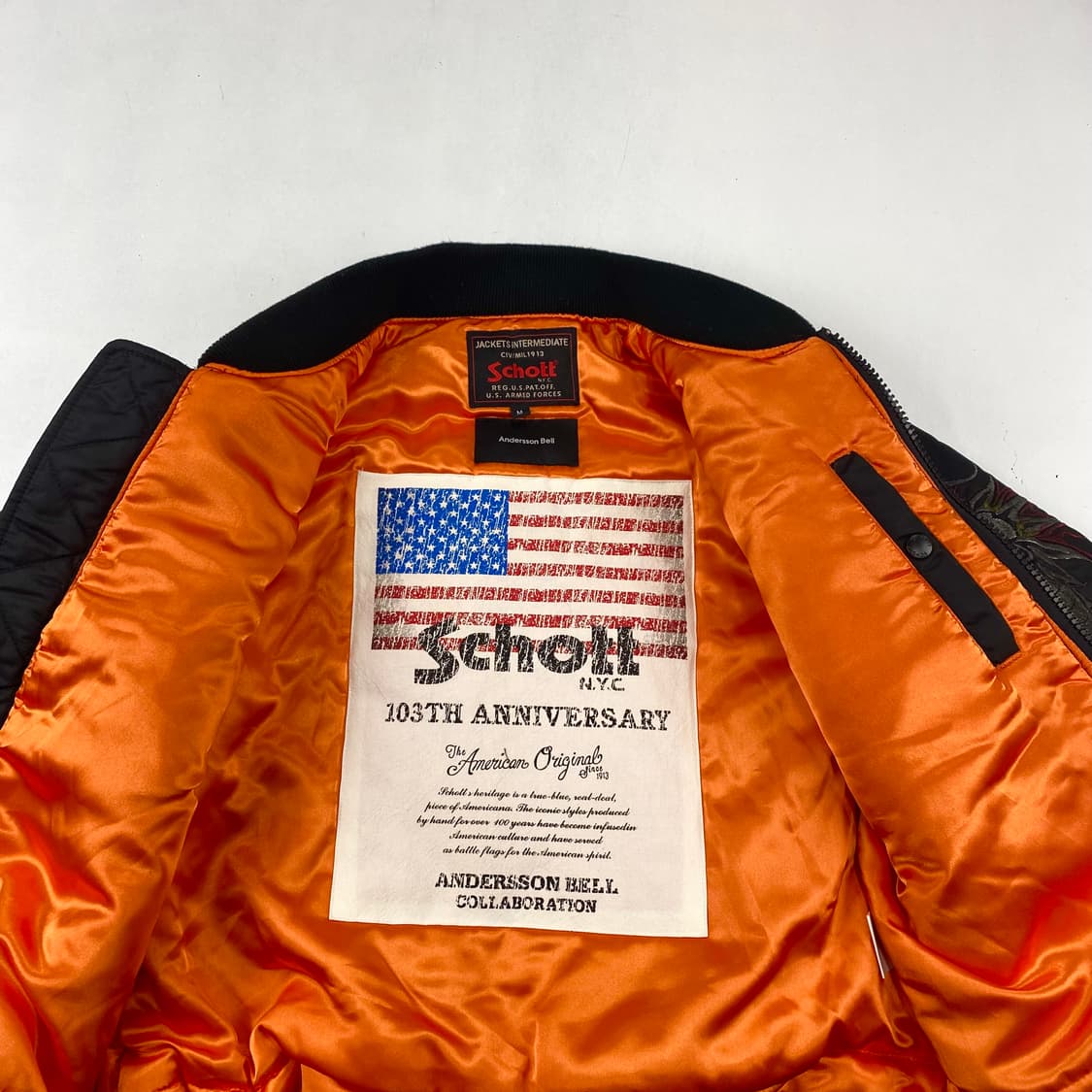 앤더슨벨 X 쇼트 풀 자수 Ma-1 항공 봄버 점퍼 (95) 상품이미지5