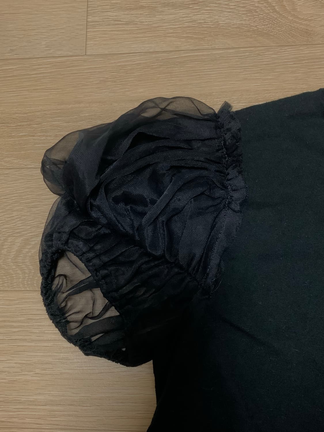 꼼데가르송 퍼프 반팔티 상품이미지3