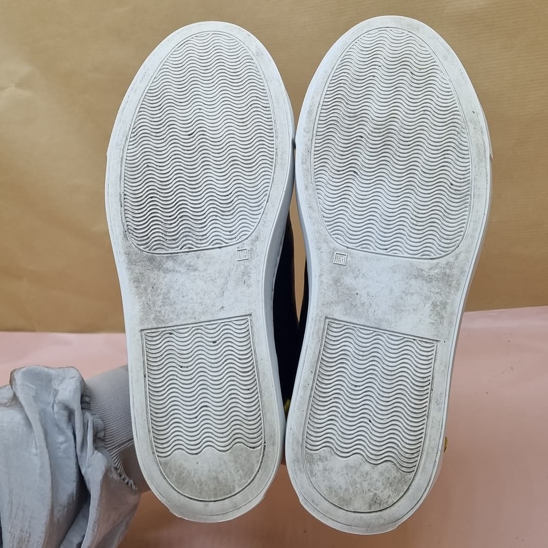 알베르토페르마니 블랙 스니커즈 230 상품이미지3