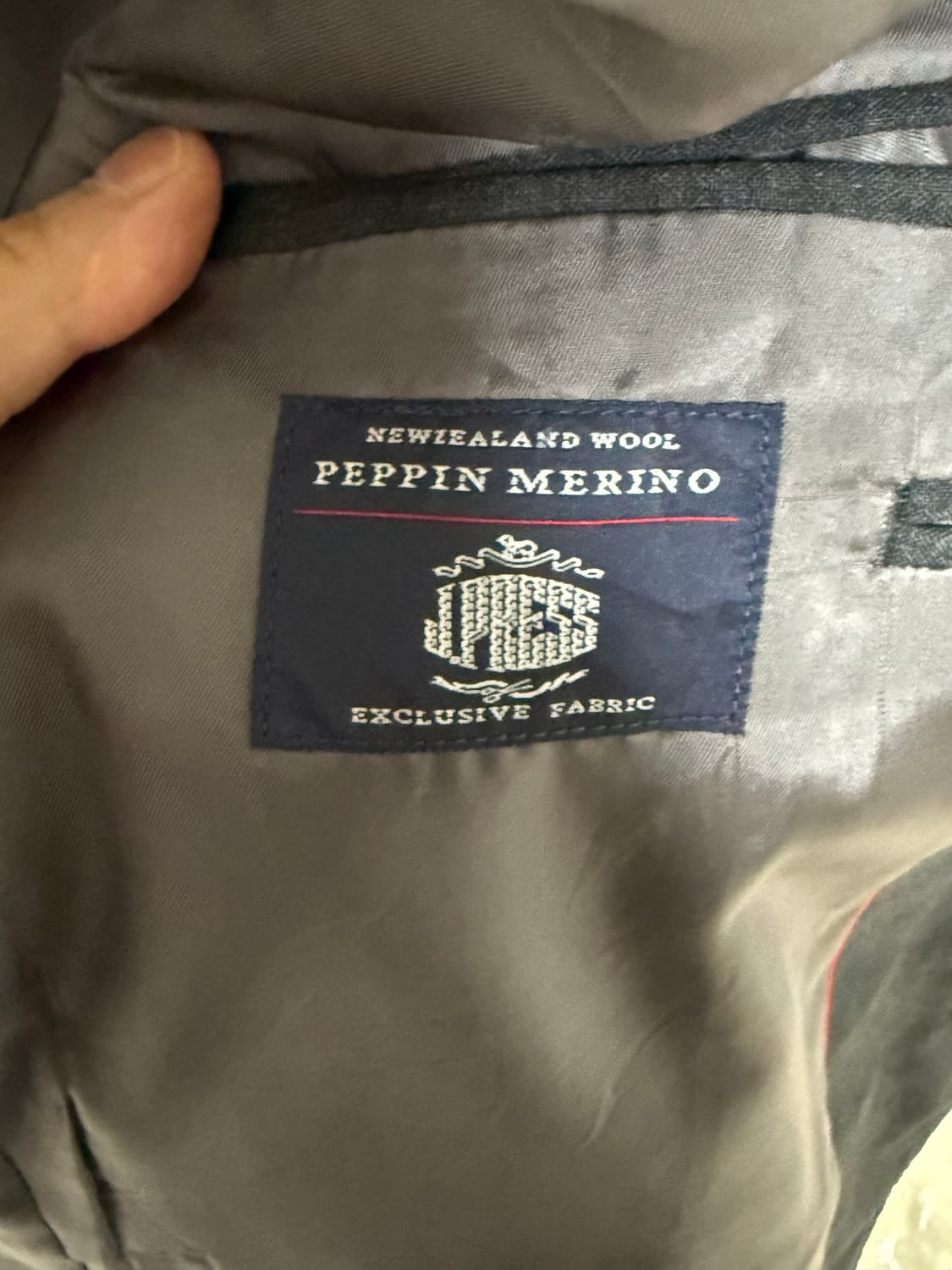 제이프레스 쓰리 버튼 자켓: 차콜 / AB7(100-105) 상품이미지3