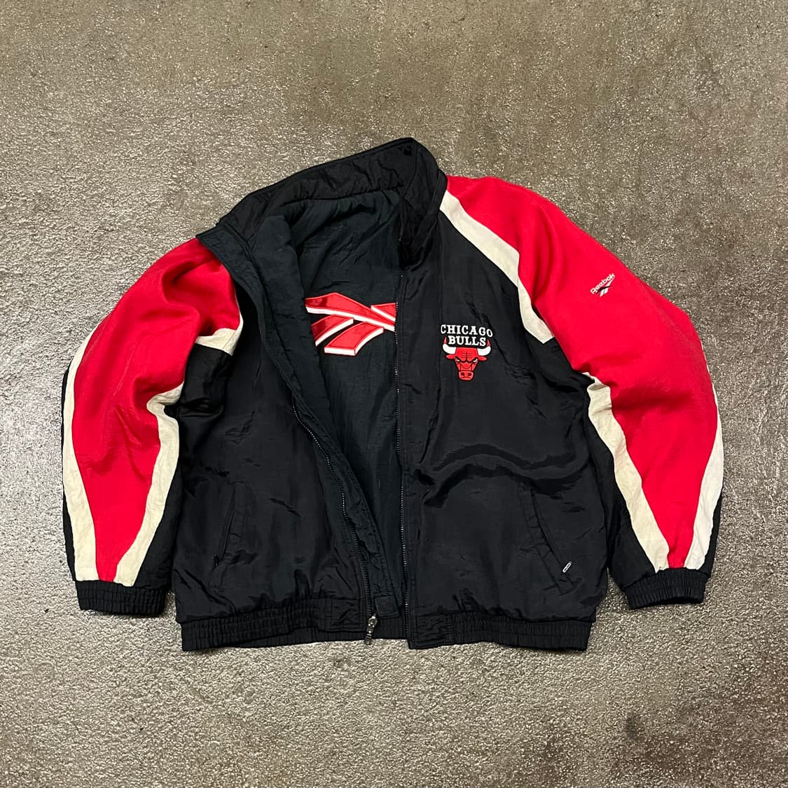 90s Reebok 시카고불스 리버시블 패딩 (110) 상품이미지1