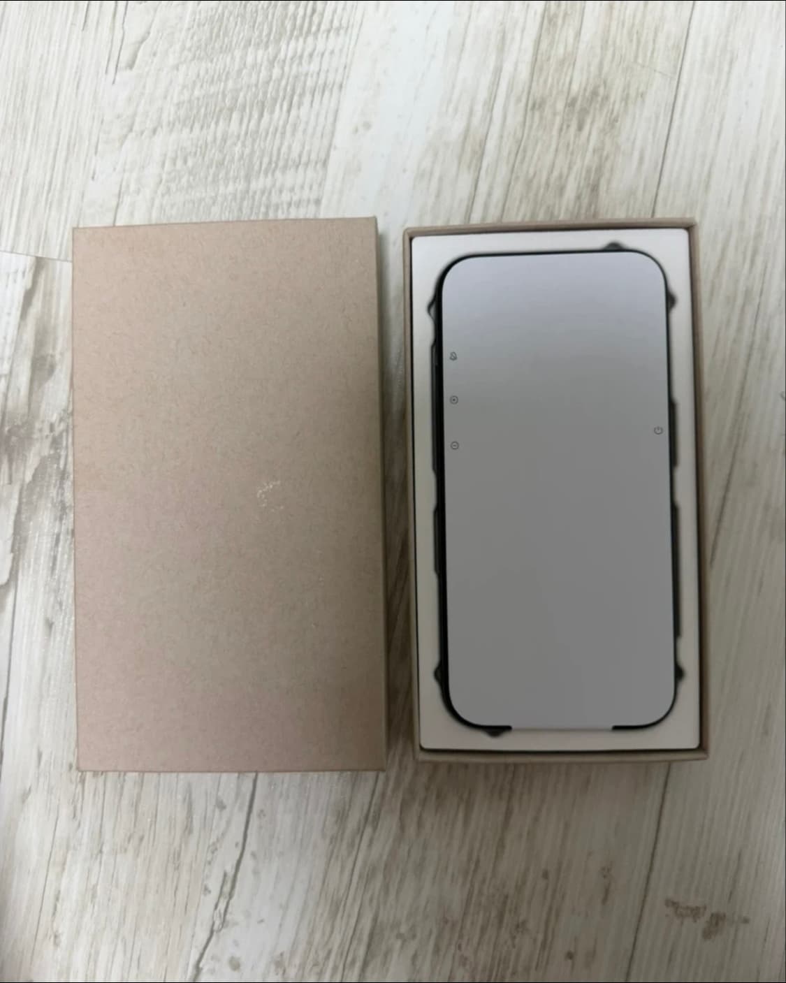 (리퍼 새상품 / 부품 교체 내역X) 아이폰 15 Pro 128GB 블랙 상품이미지2