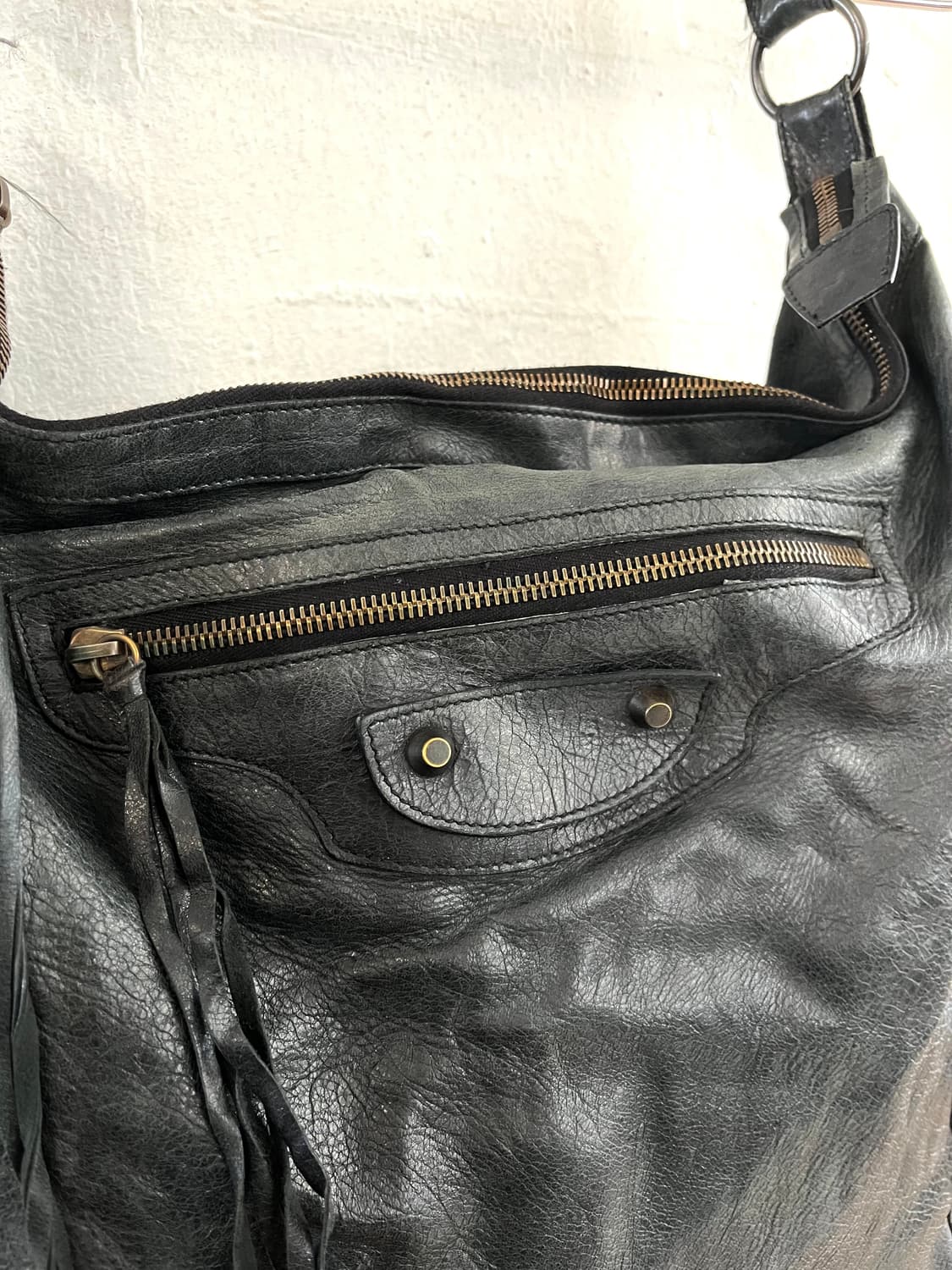 발렌시아가 클래식 데이백 모터백 상품이미지3