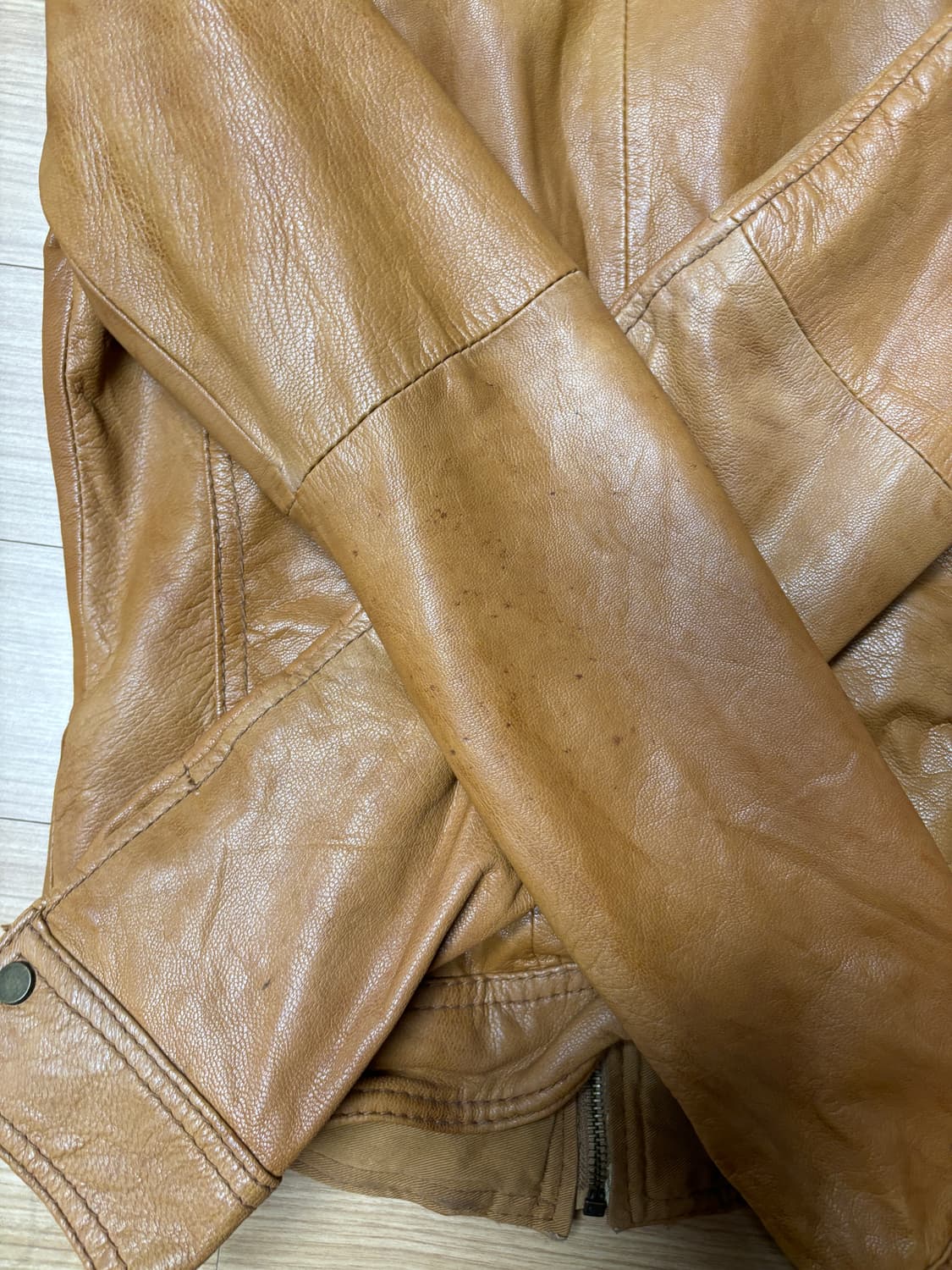 카멜 y2k 하이넥 레더자켓 상품이미지6