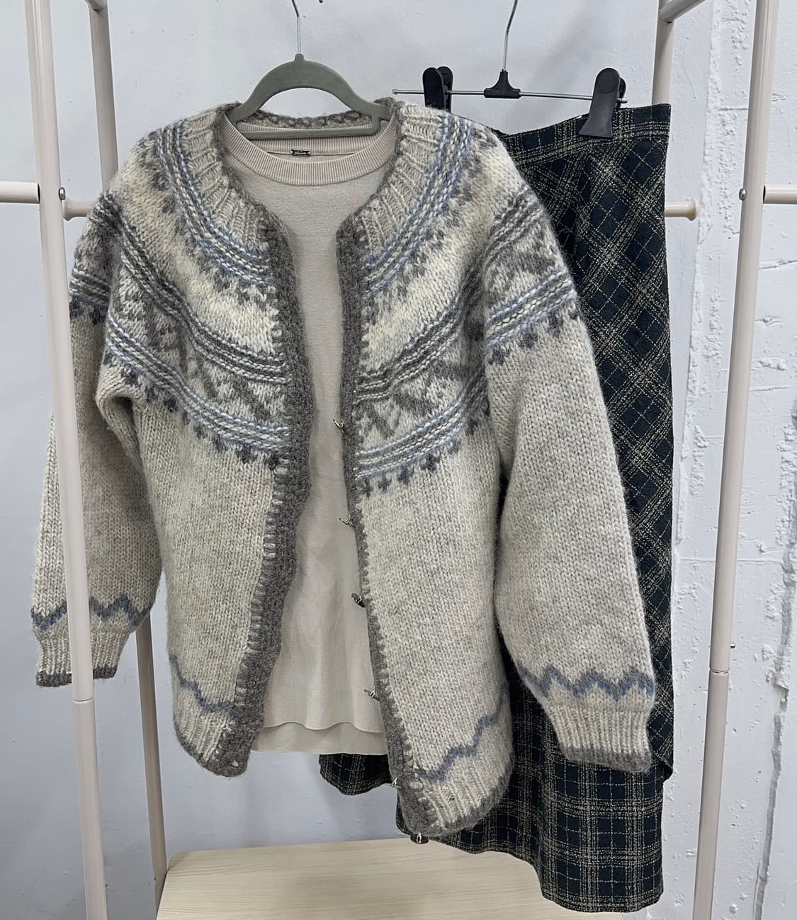 🪶하구미의 겨울 코디세트 🪶 그런지 에스닉 니트 체크 롱스커트  상품이미지4